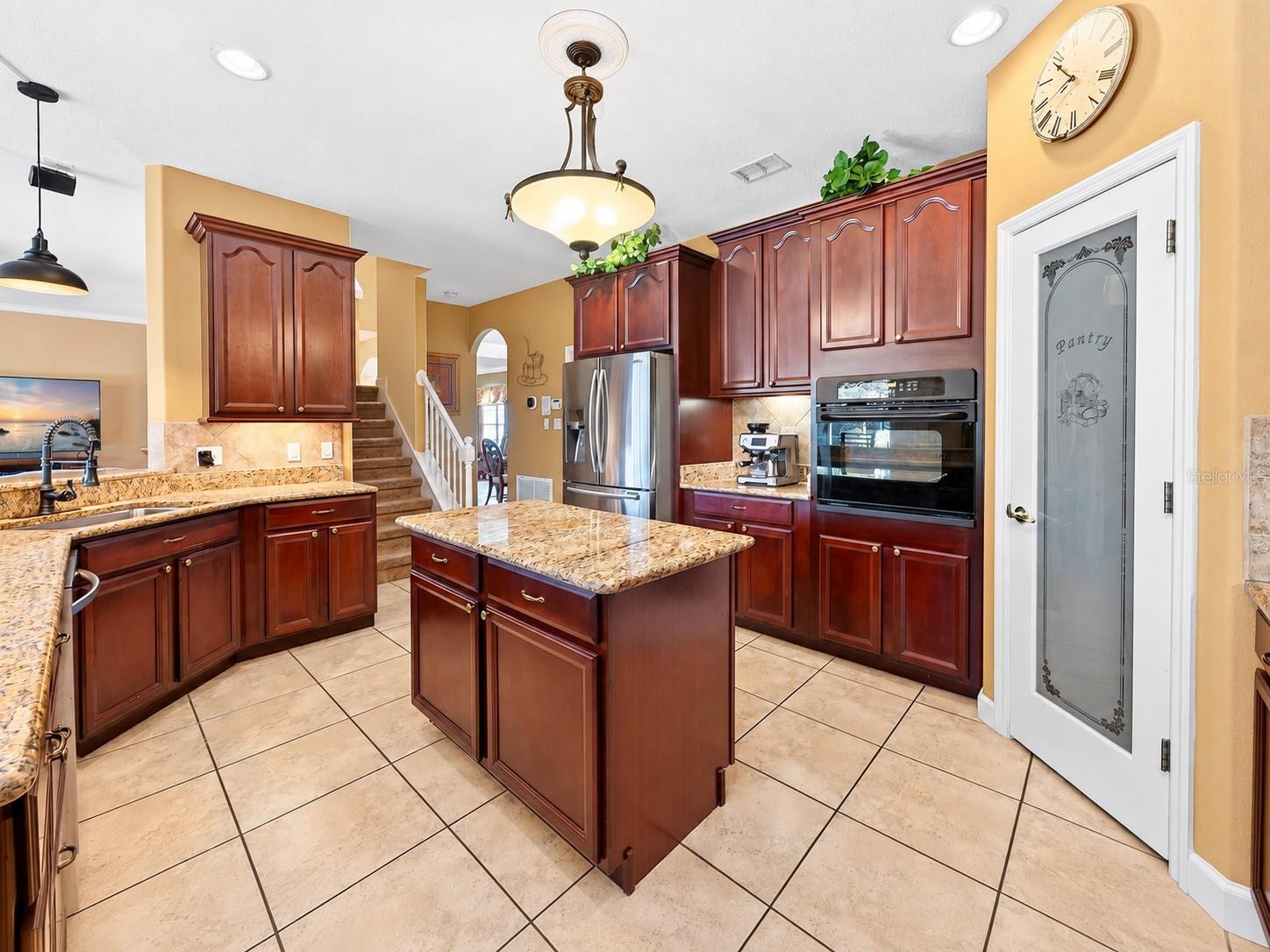 10020 Rustic Ridge Ct Property Photo 10