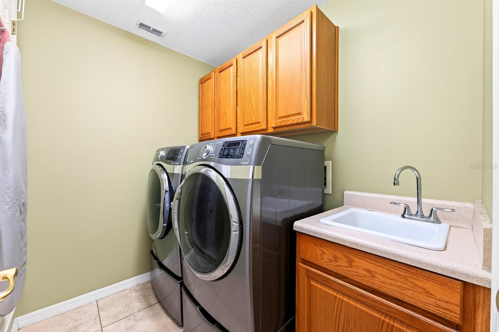 10020 Rustic Ridge Ct Property Photo 31