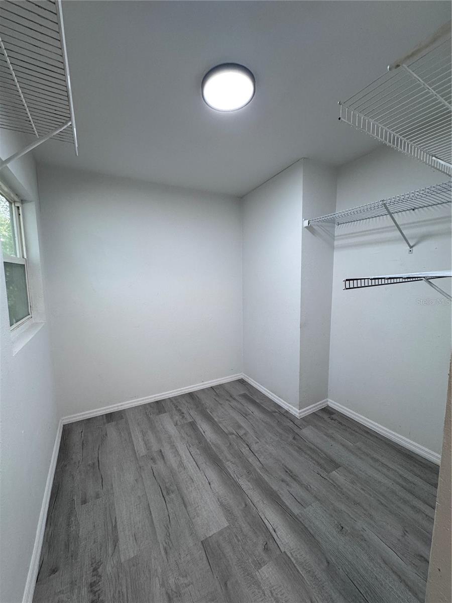 58 Mileham Dr Property Photo 8