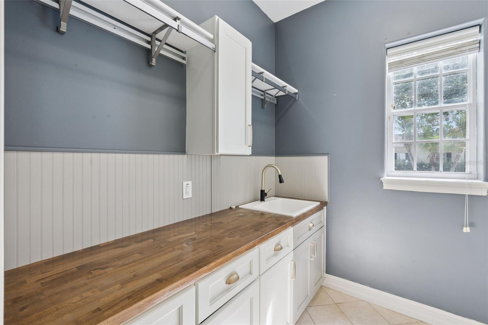 906 Spring Park Loop Property Photo 24