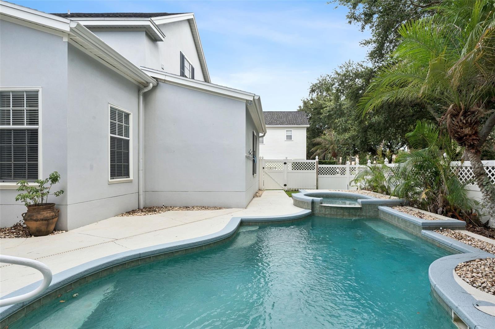 906 Spring Park Loop Property Photo 28