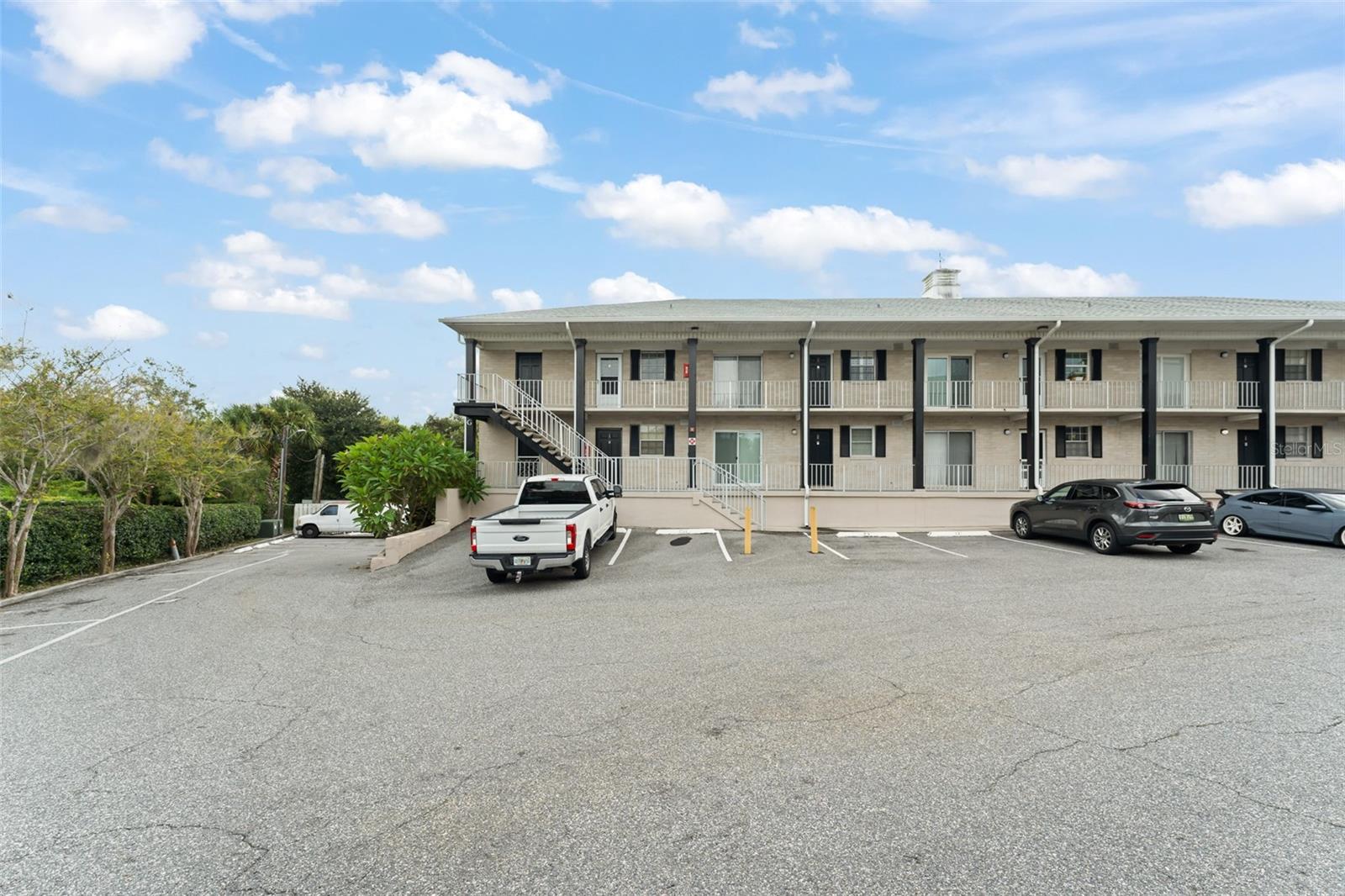 1250 S Denning Dr #unit 233 Property Photo 1