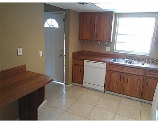 7922 Toler Ct Property Photo 3