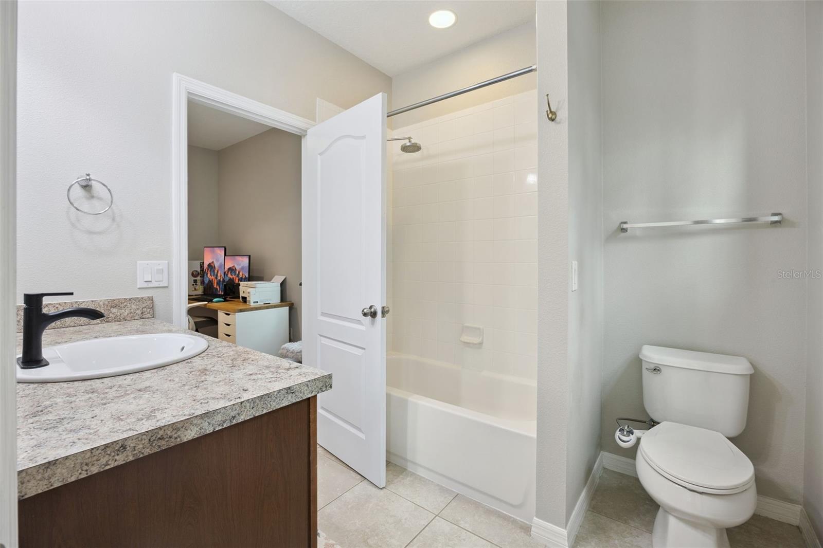 12303 Langstaff Dr Property Photo 22
