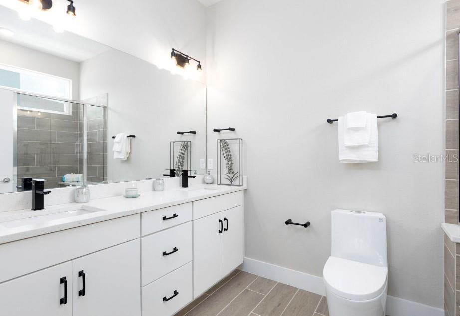 2116 Broome St Property Photo 17