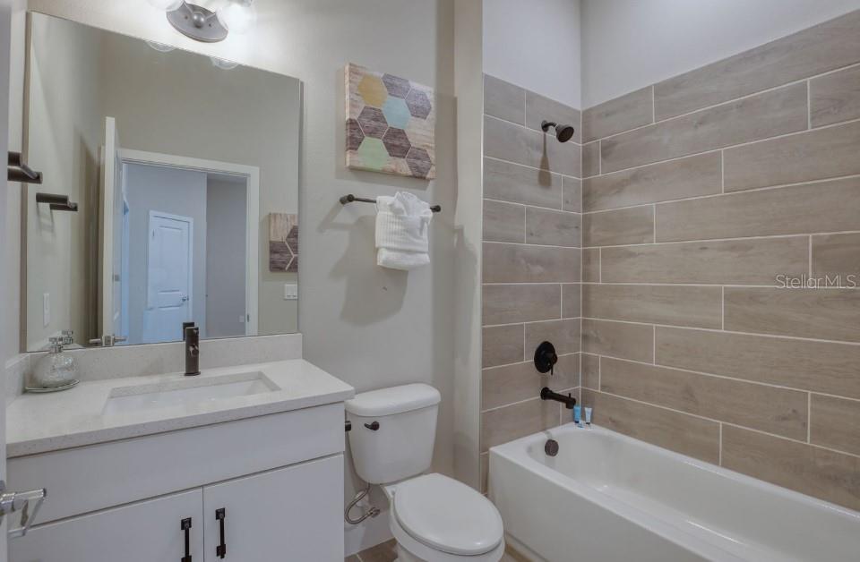 2116 Broome St Property Photo 24