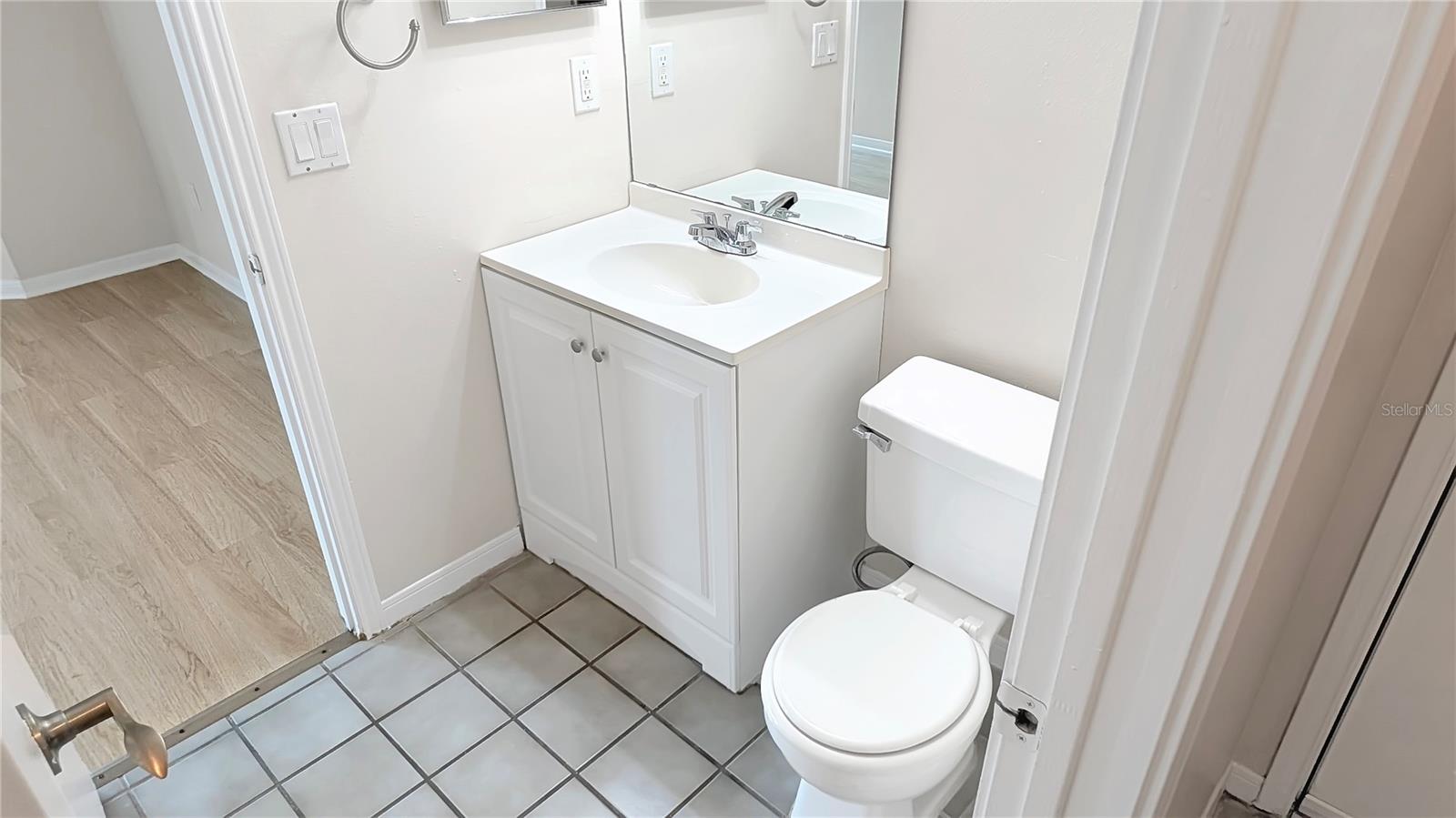 2516 Grassy Point Dr #306 Property Photo 13