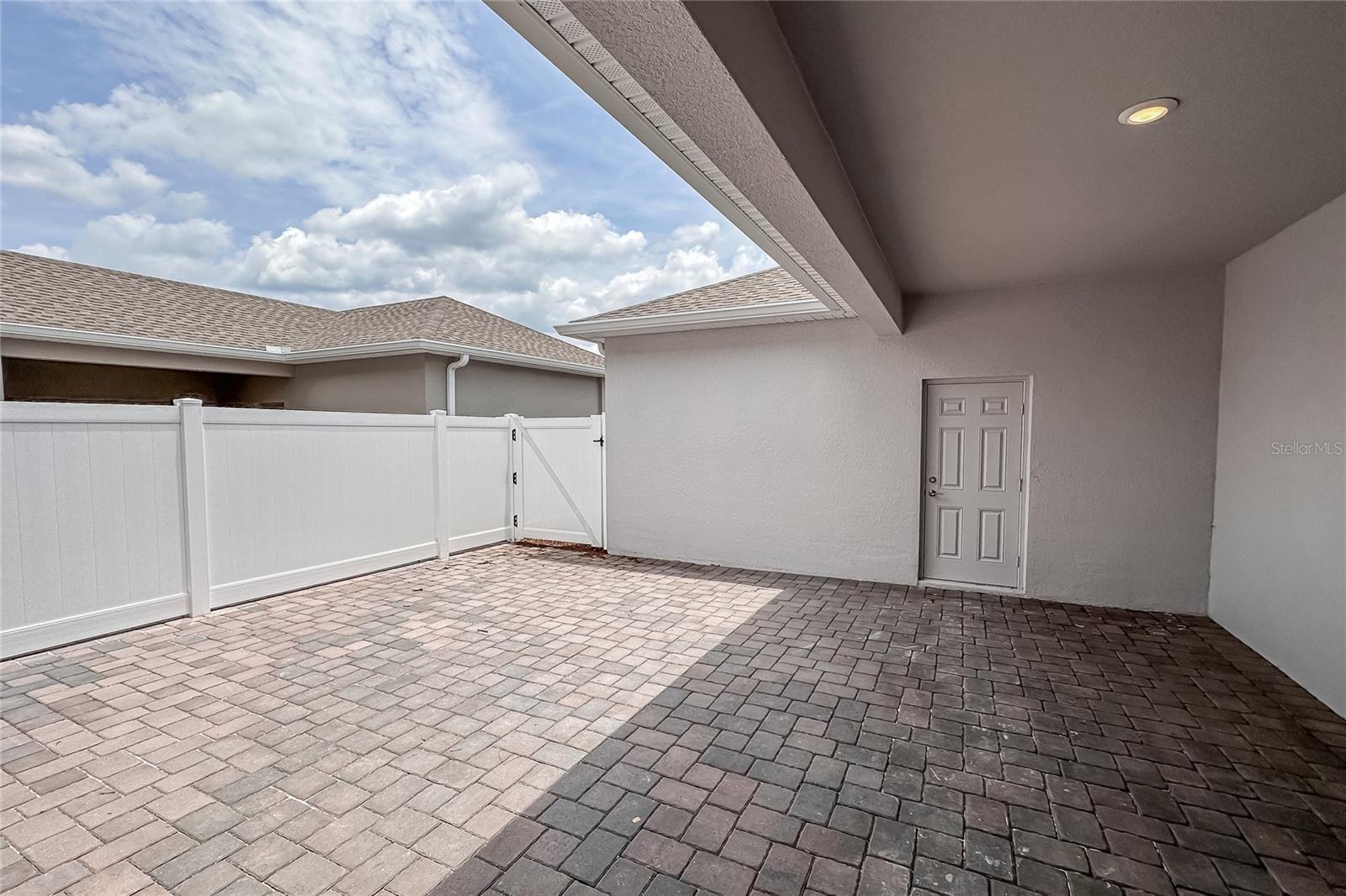 11275 Listening Dr Property Photo 30