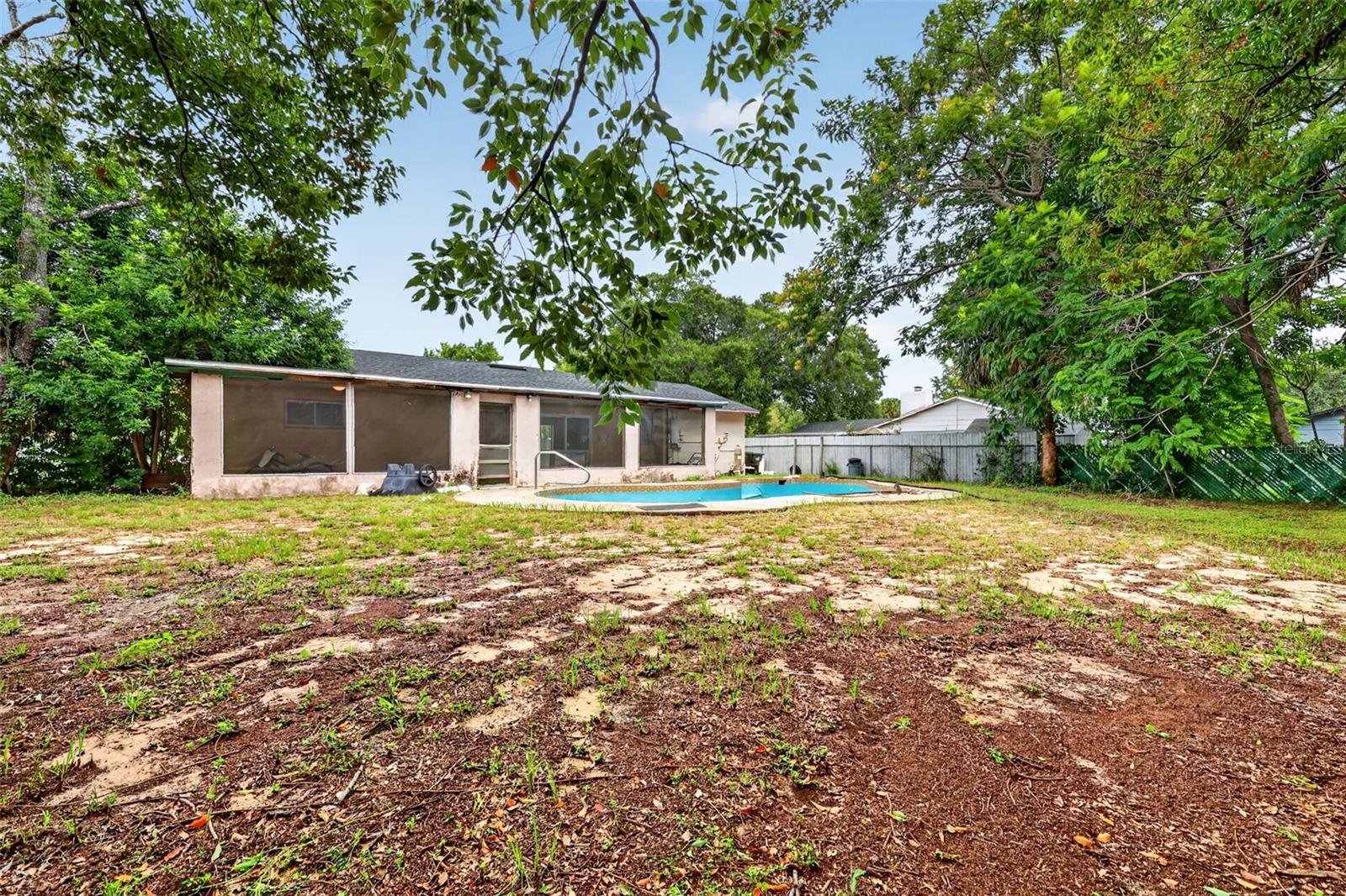 1877 Wayside Dr Property Photo 4
