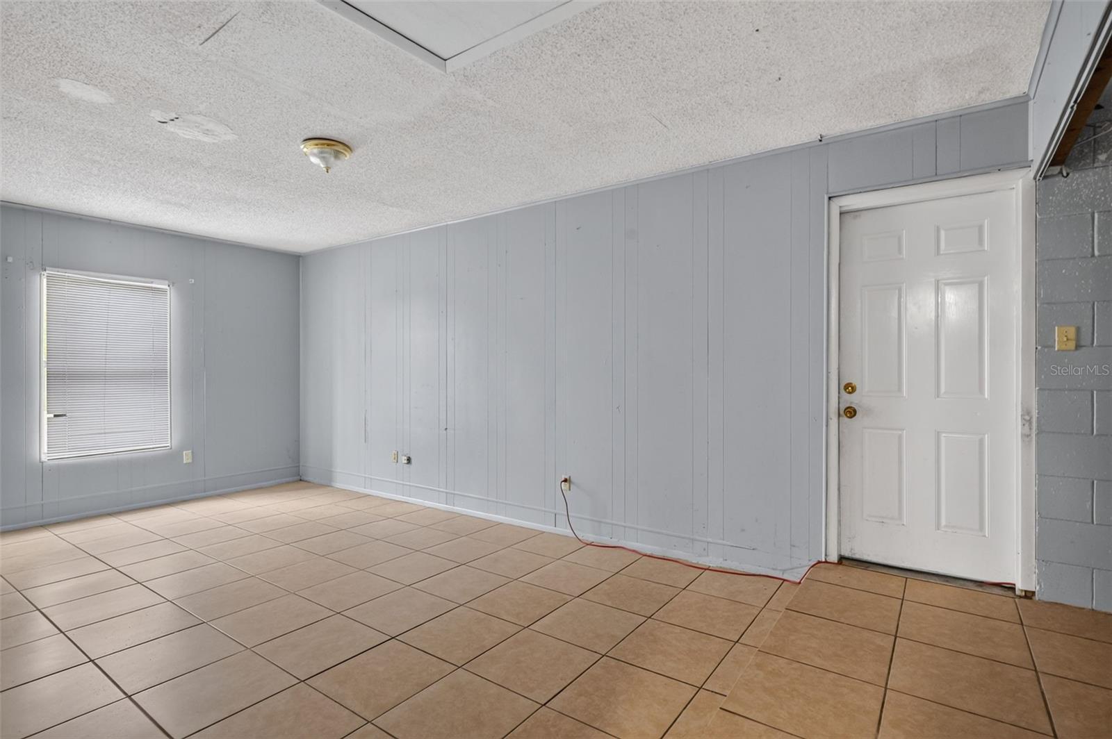 1877 Wayside Dr Property Photo 21