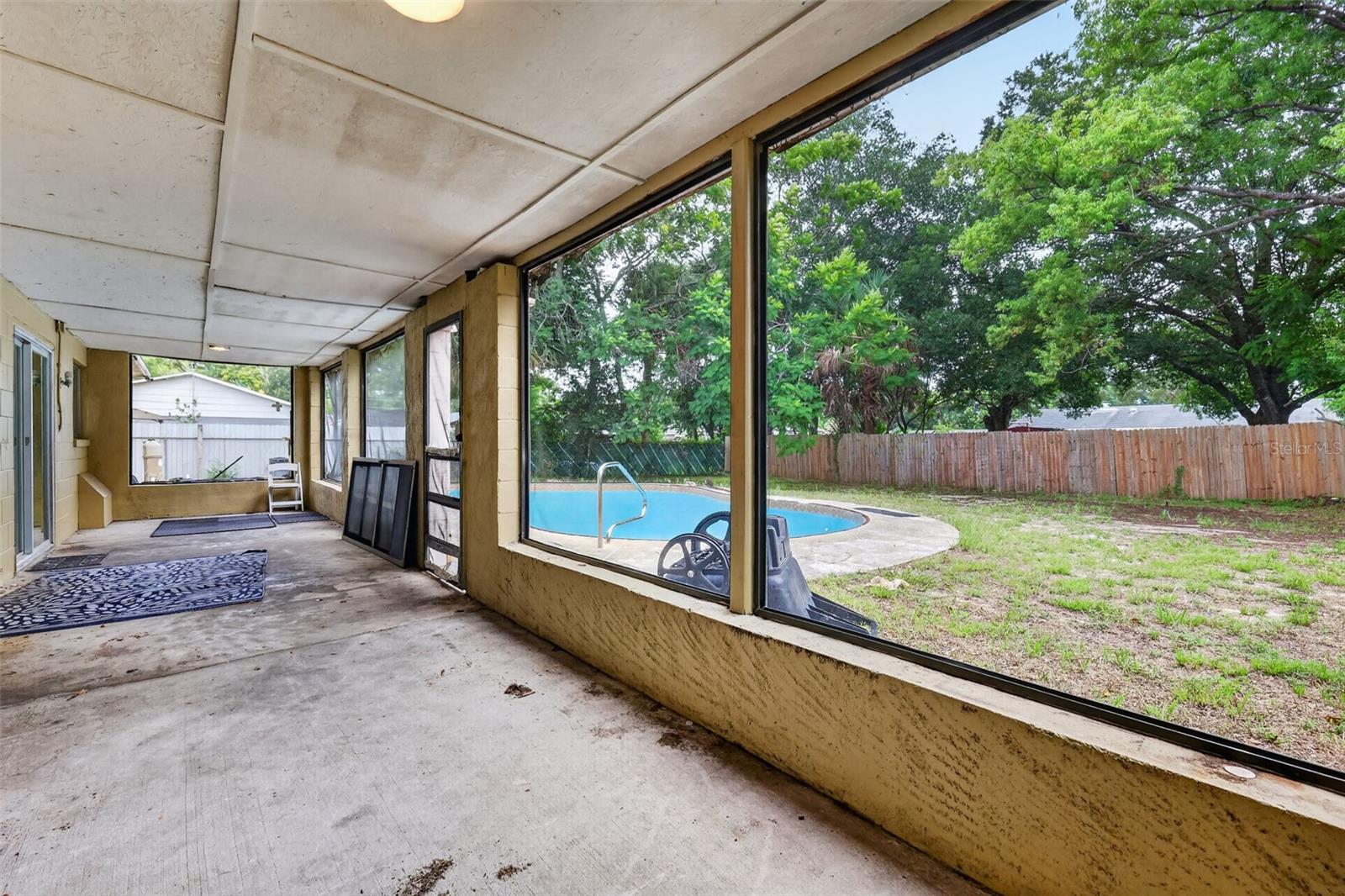 1877 Wayside Dr Property Photo 23