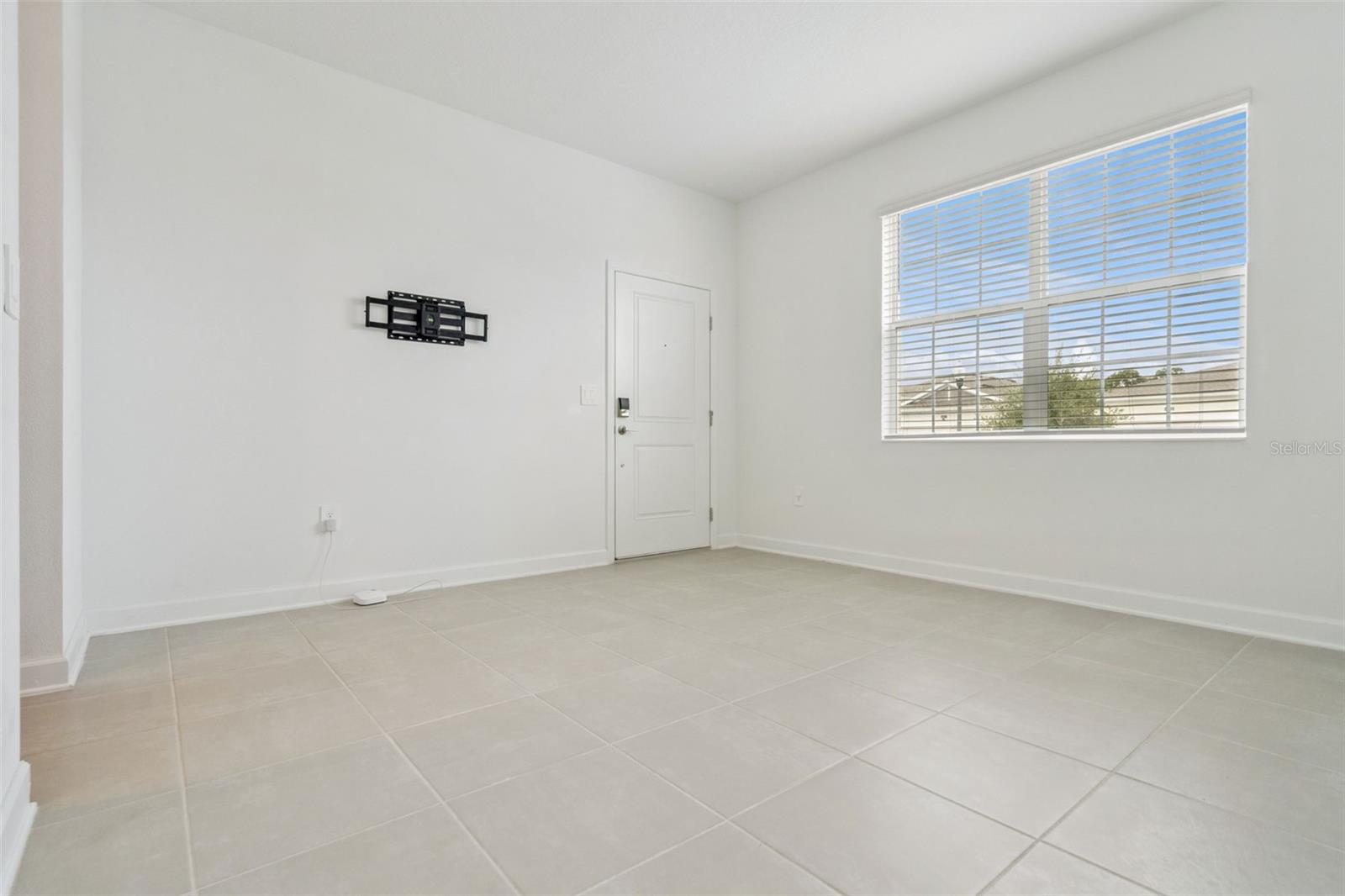 4614 Wandsworth Way Property Photo 36