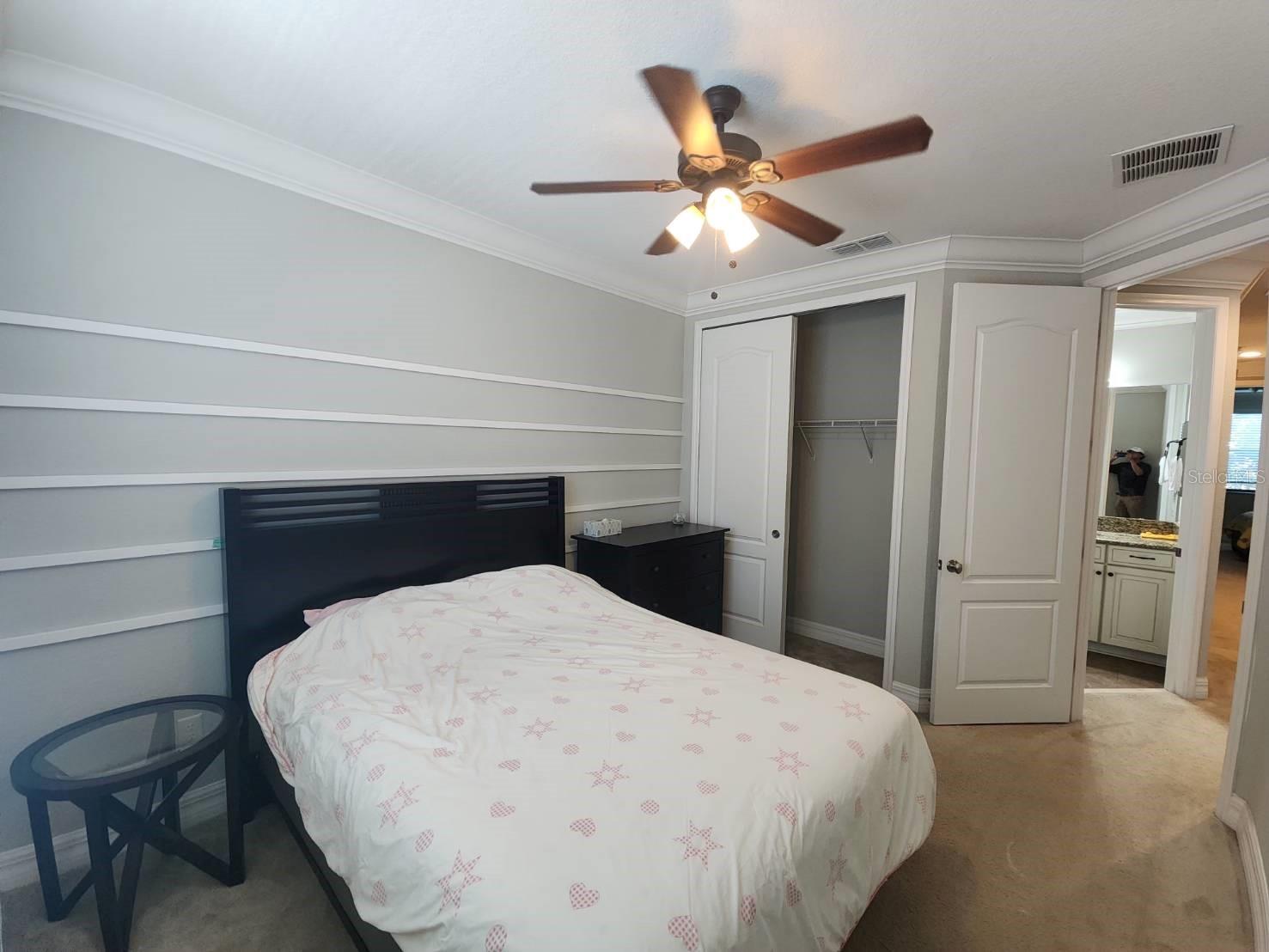 10052 Eagle Creek Center Blvd Property Photo 12