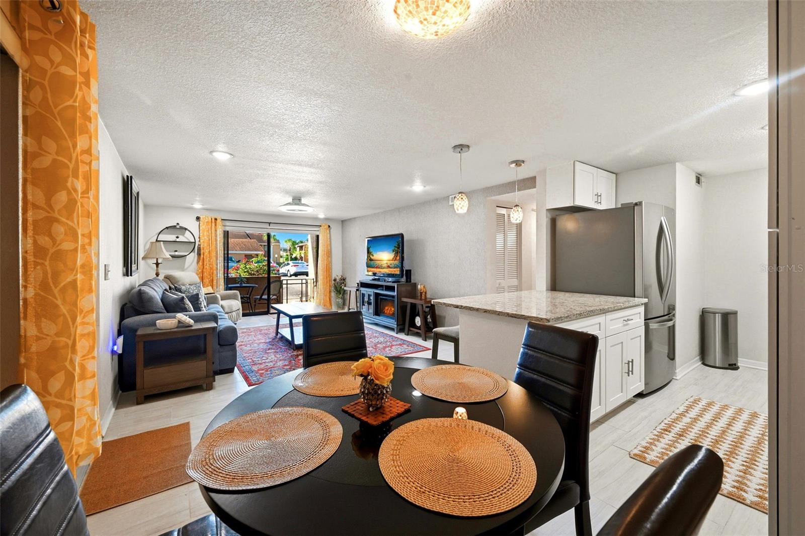 5195 Vineland Rd #b102 Property Photo 15