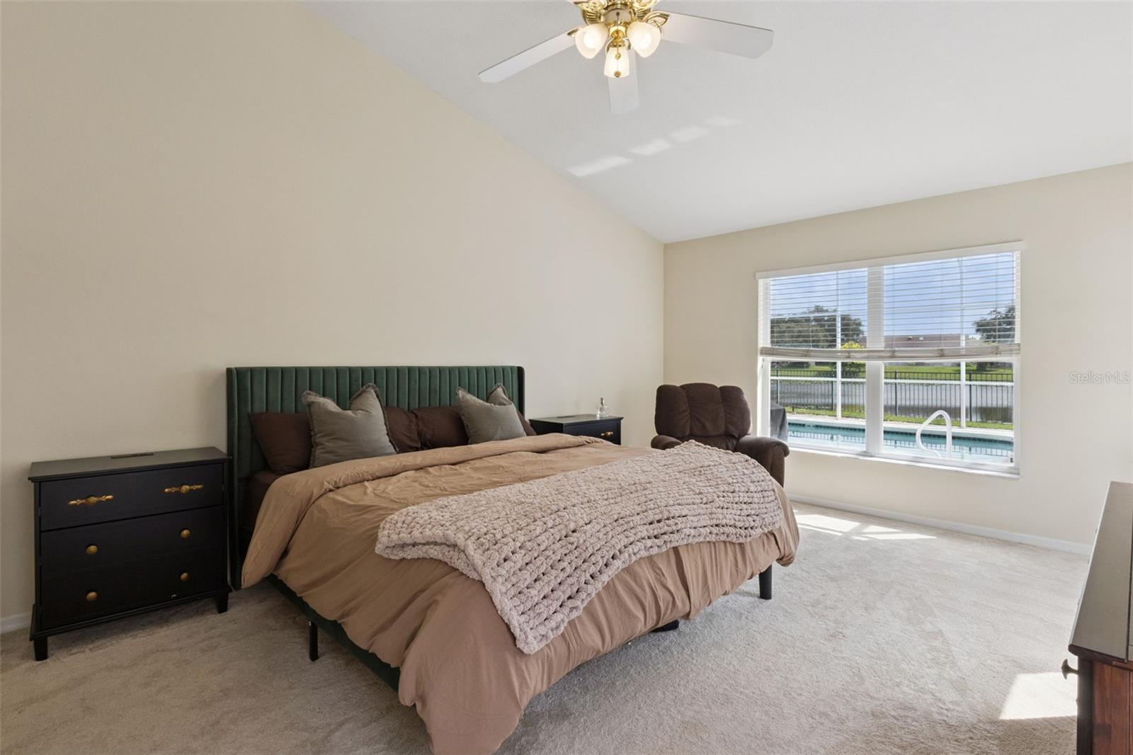 14313 Roxshire Dr Property Photo 16