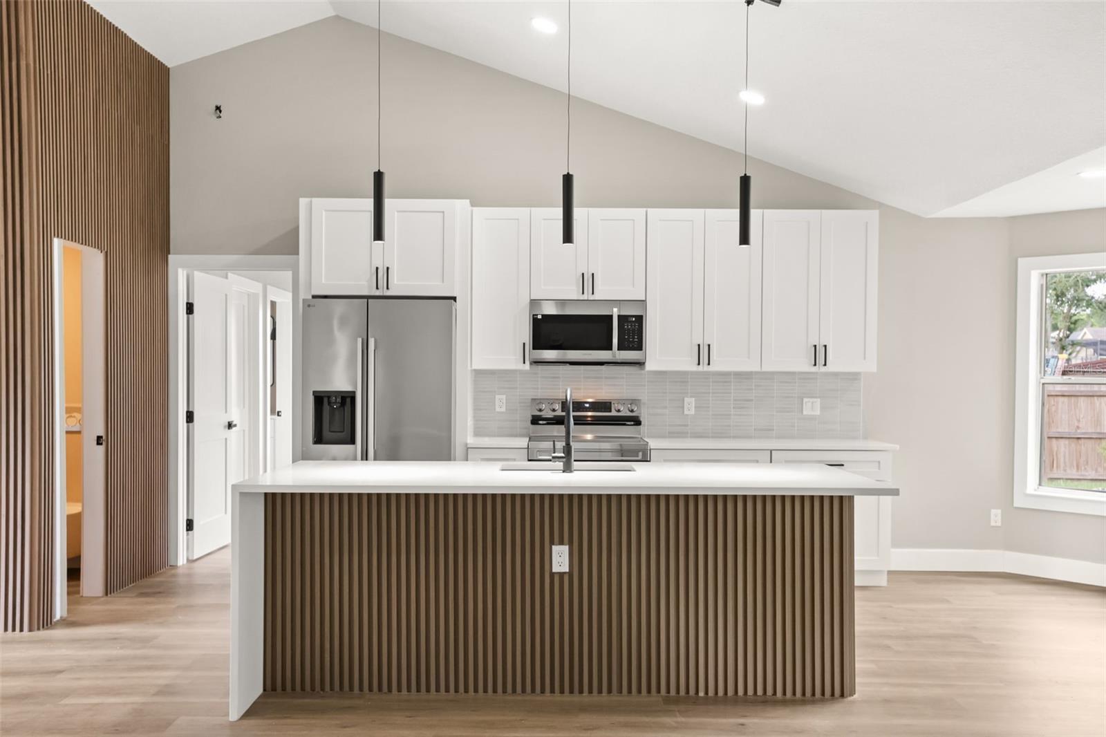 13031 Scottish Pine Ln Property Photo 6