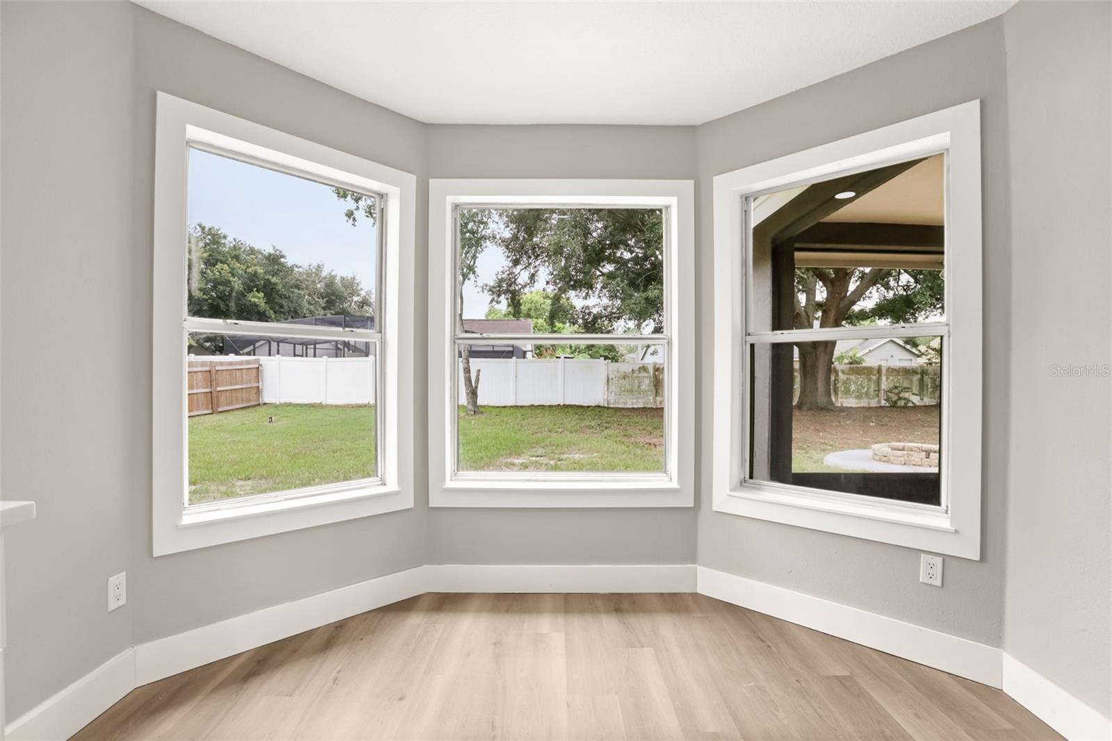 13031 Scottish Pine Ln Property Photo 10