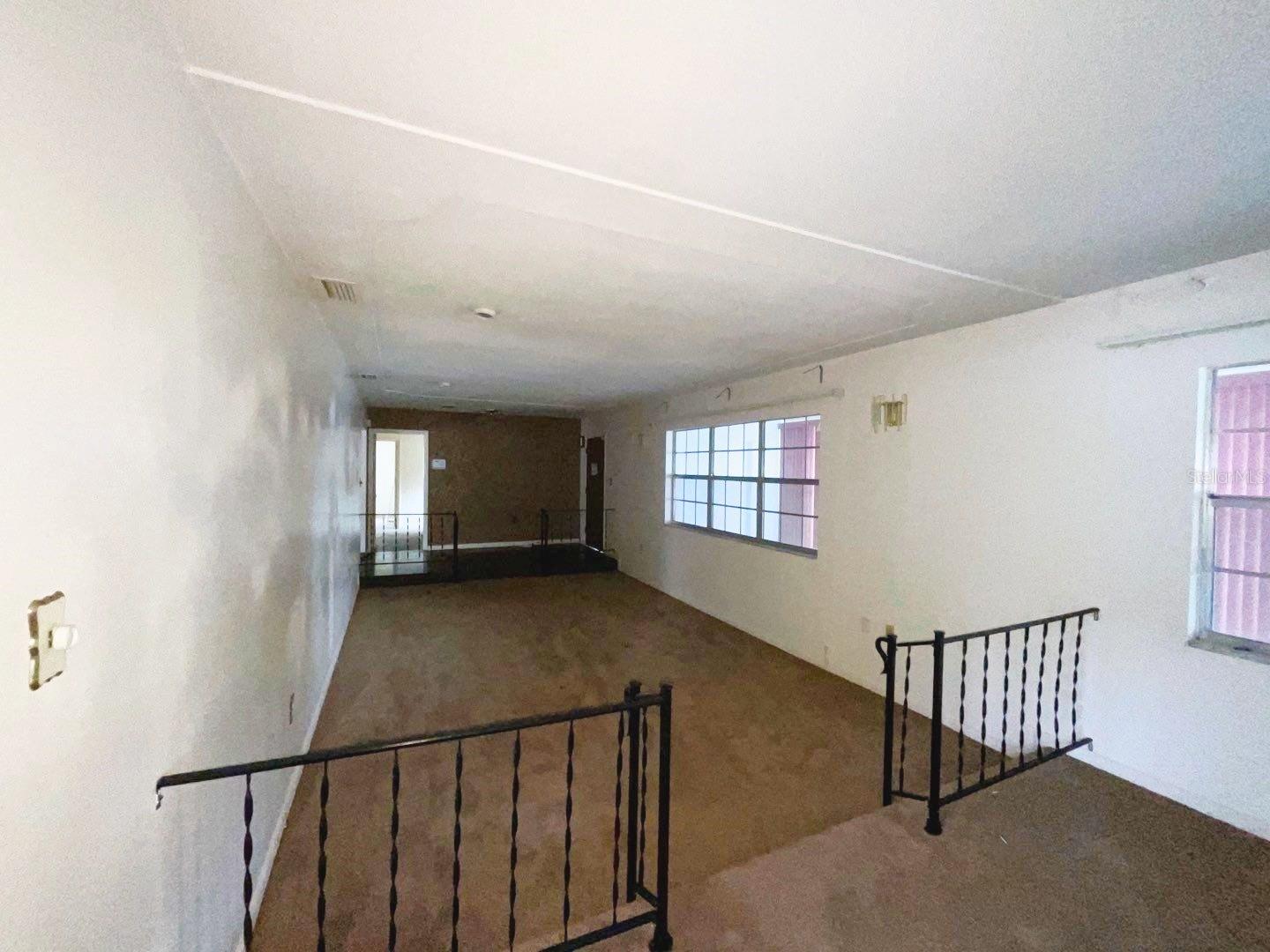 603 W Ocala St Property Photo 6