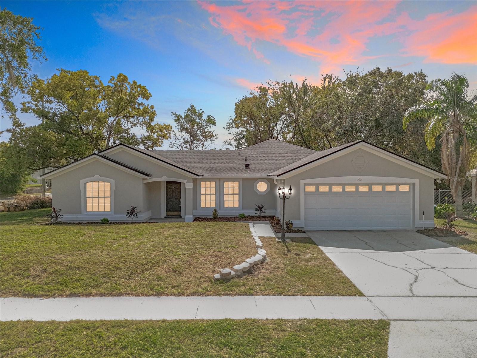 790 Silhouette Ct Property Photo 1