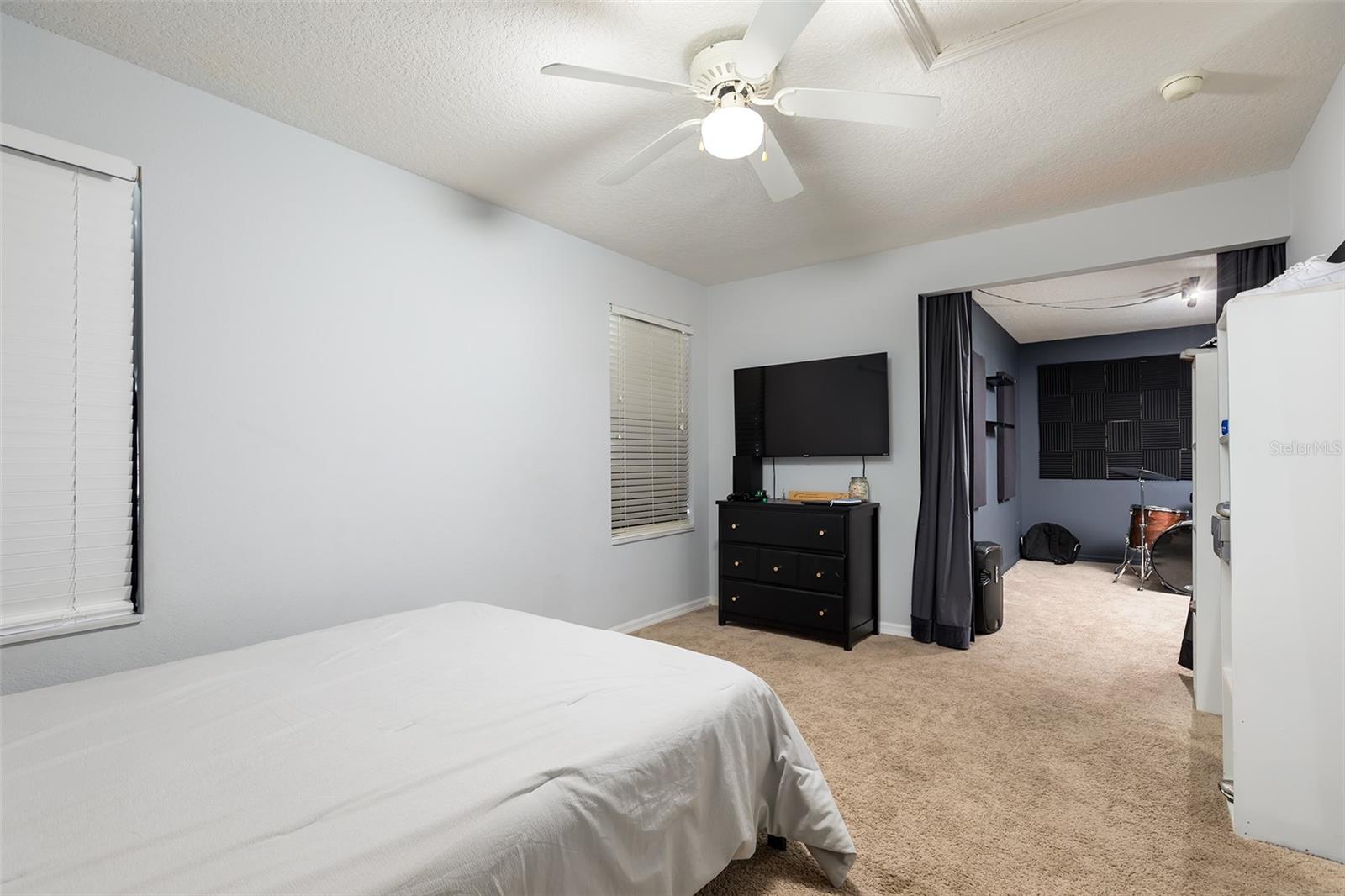 5421 Gemgold Ct Property Photo 26
