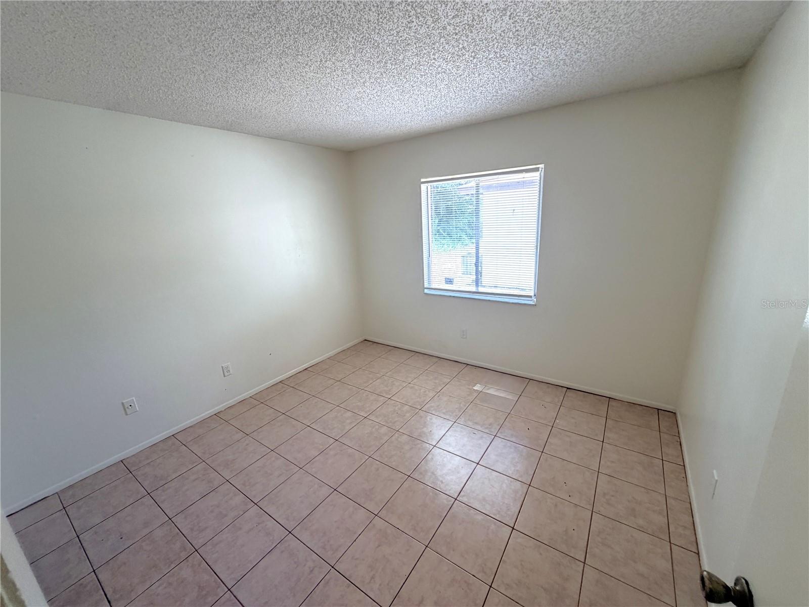 3102 Split Willow Dr Property Photo 8