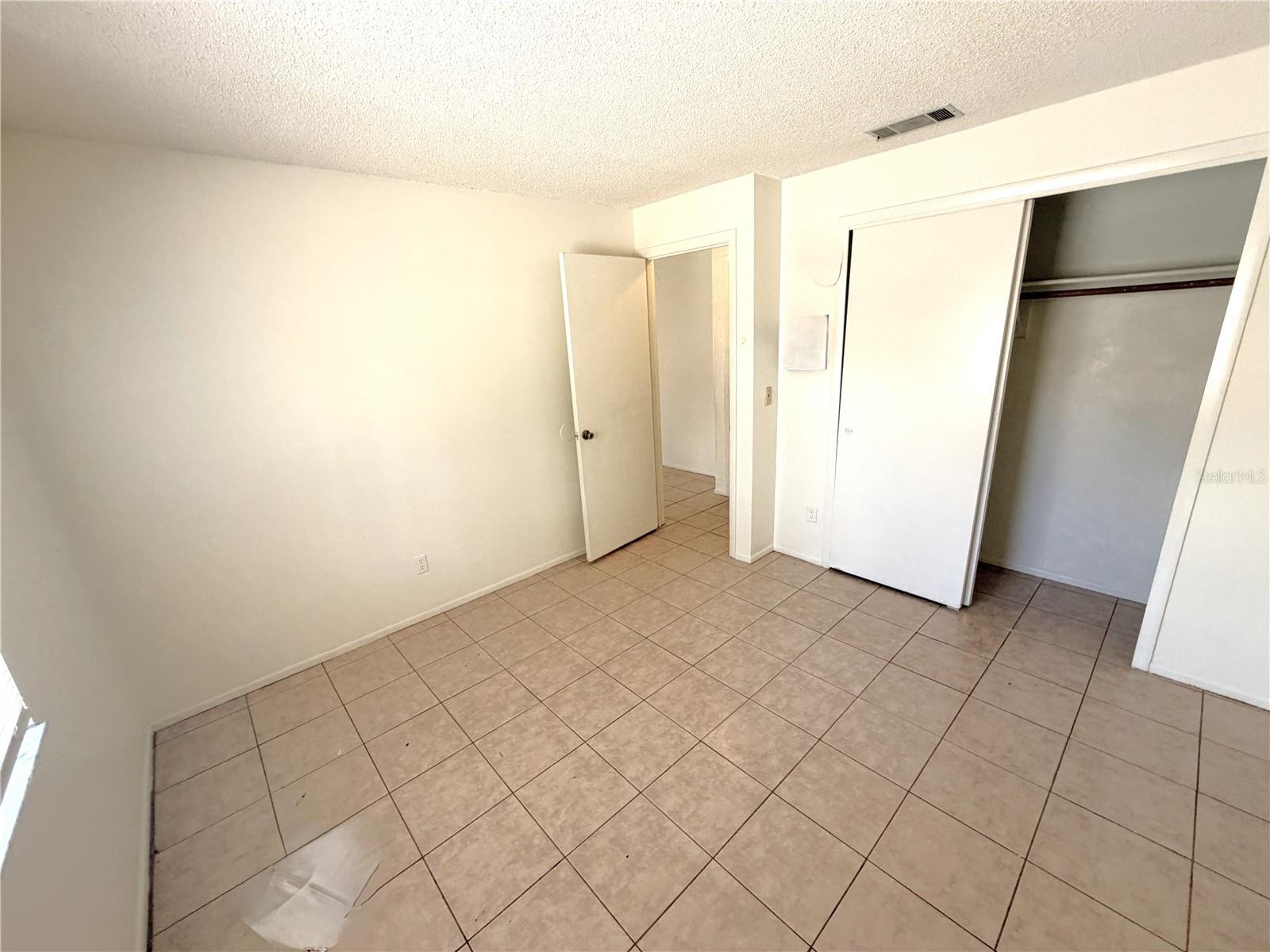 3102 Split Willow Dr Property Photo 9