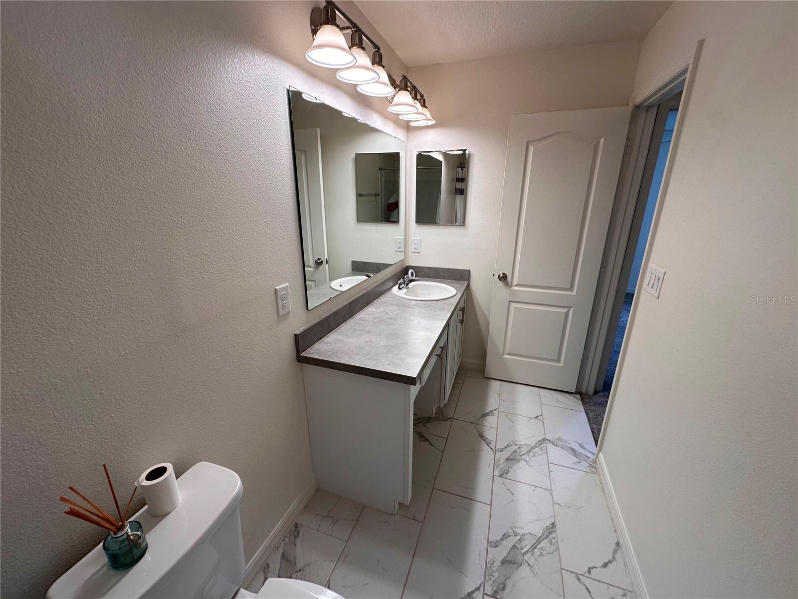 5844 Soter Ln Property Photo 18