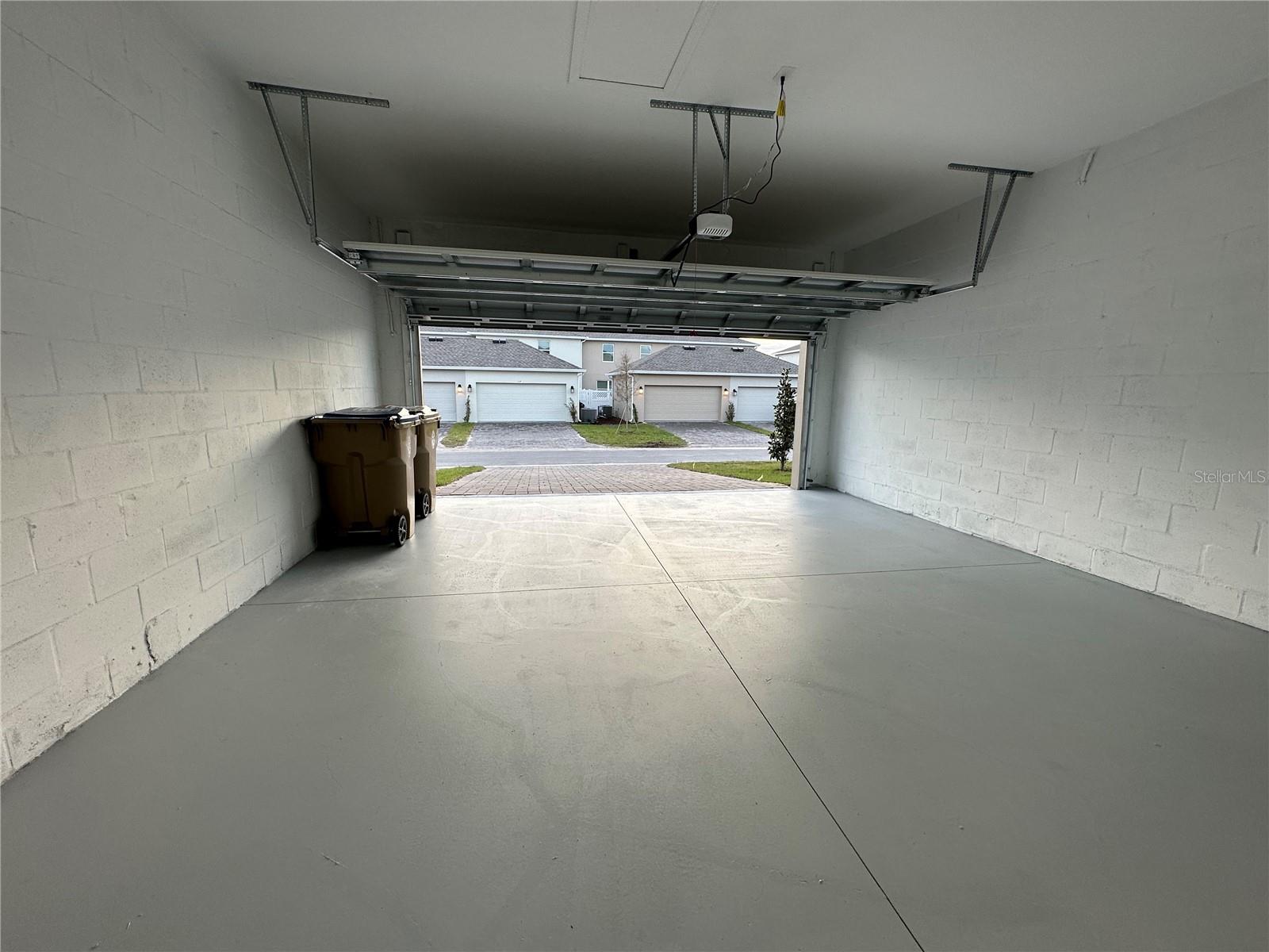 3068 Addison Blvd Property Photo 10