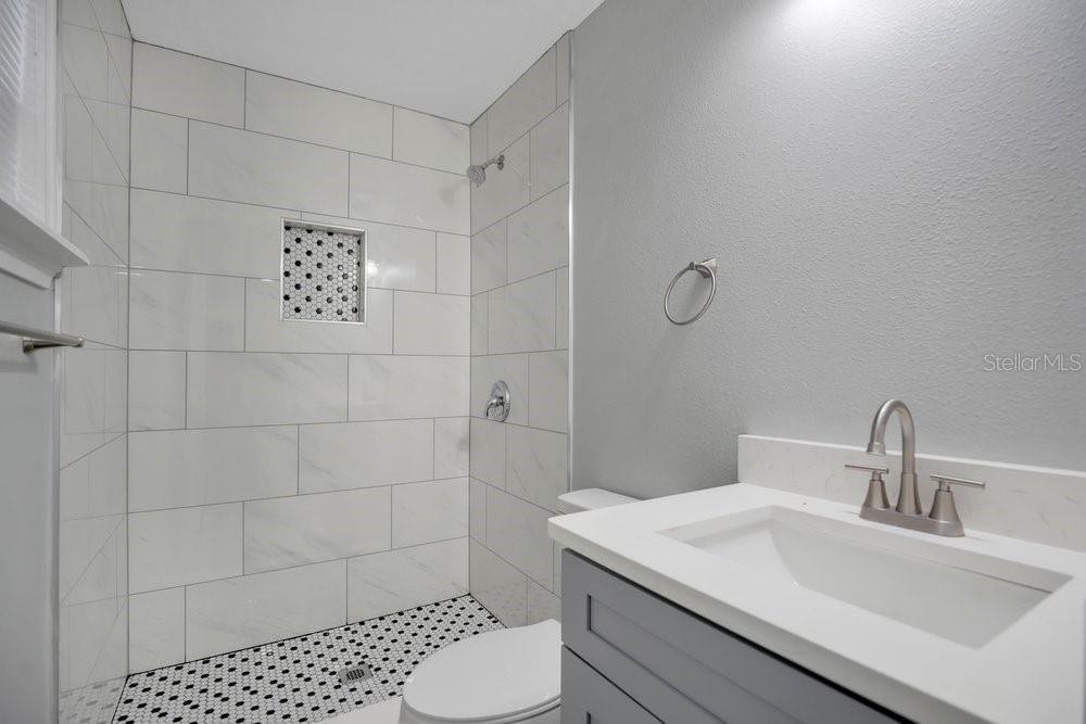 2115 Messina Ave Property Photo 16