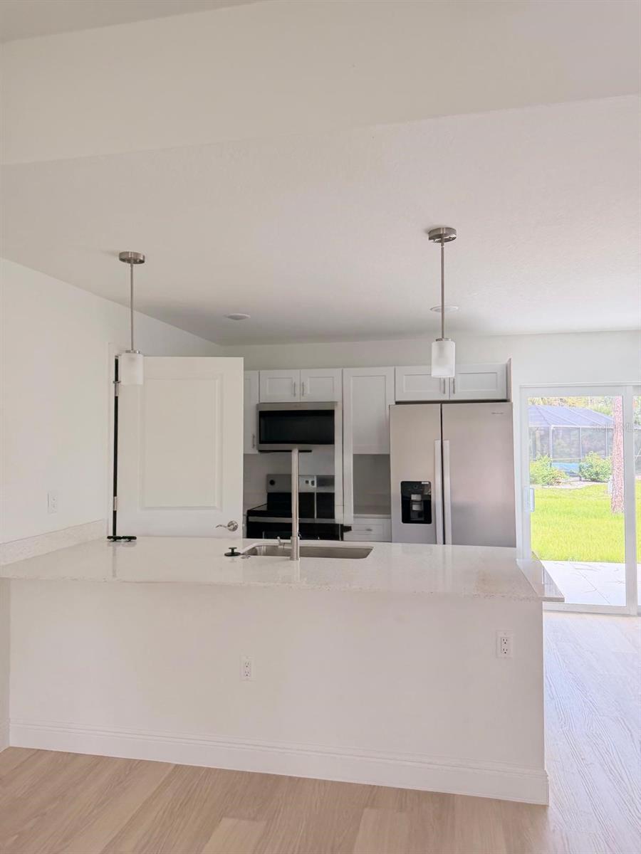1650 Joshua Ave Property Photo 3