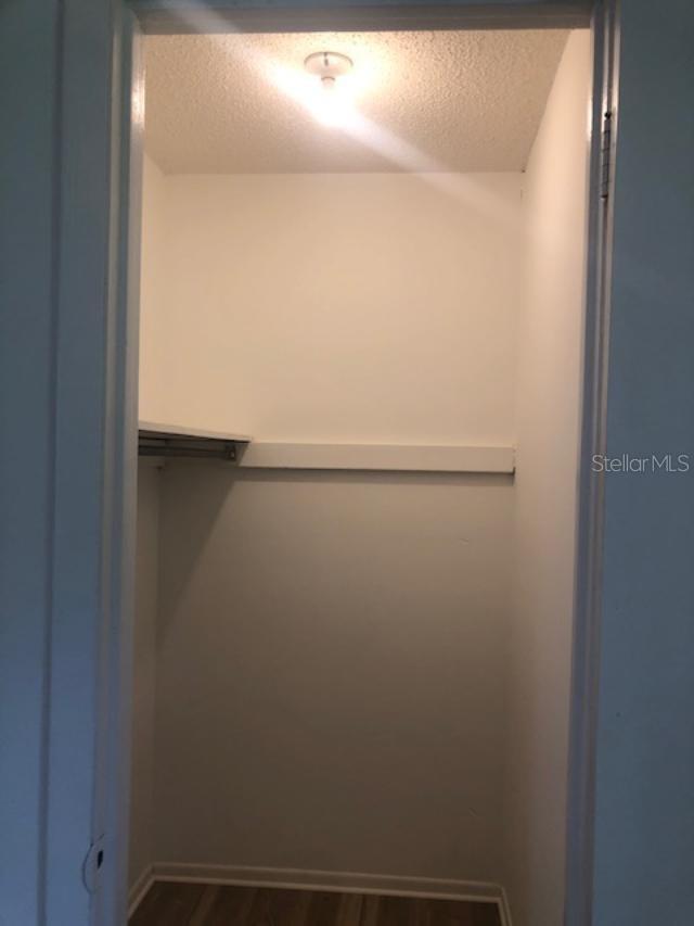 1175 W 16th St #b Property Photo 14