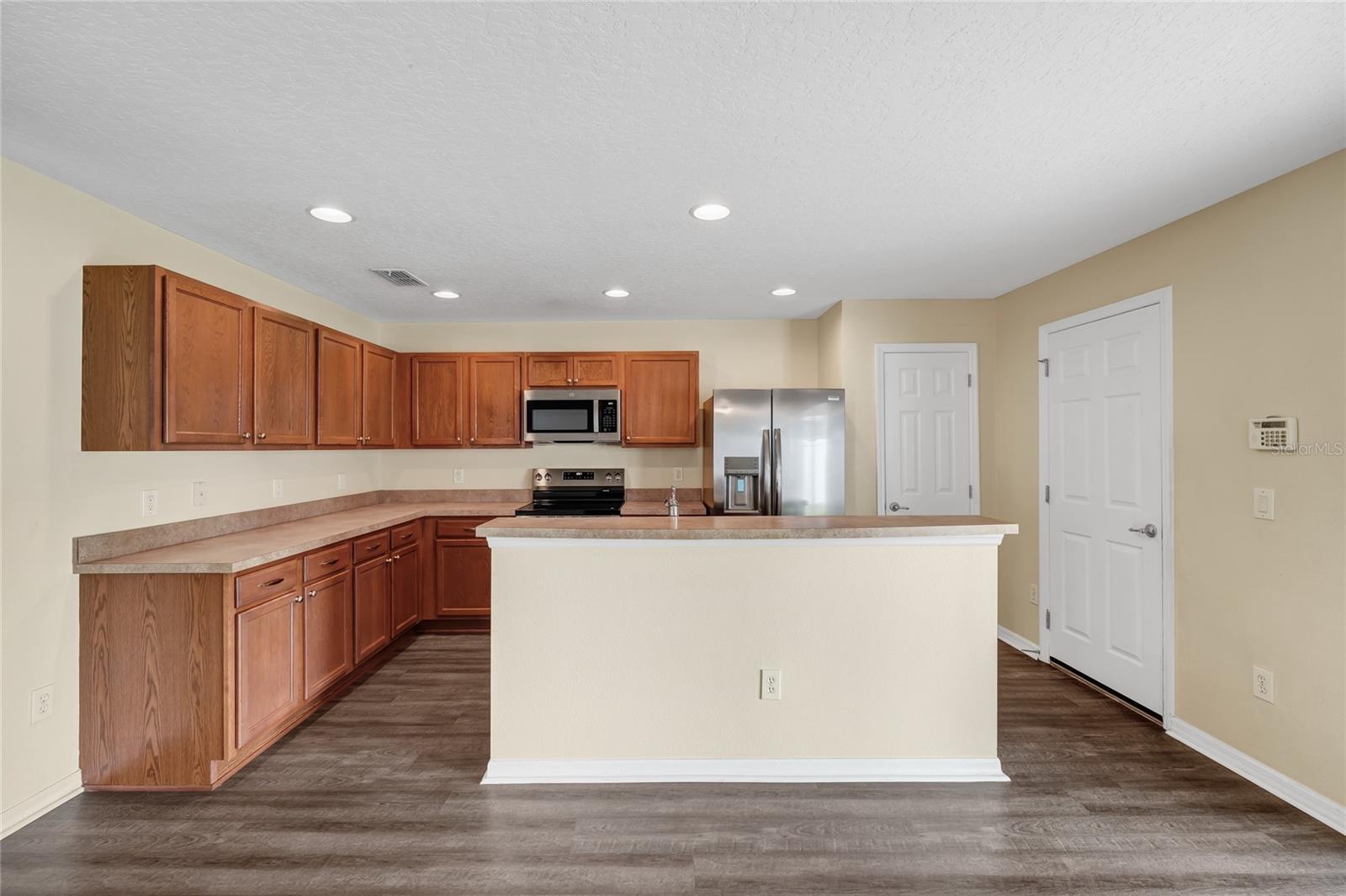 13812 Cepheus Dr Property Photo 12