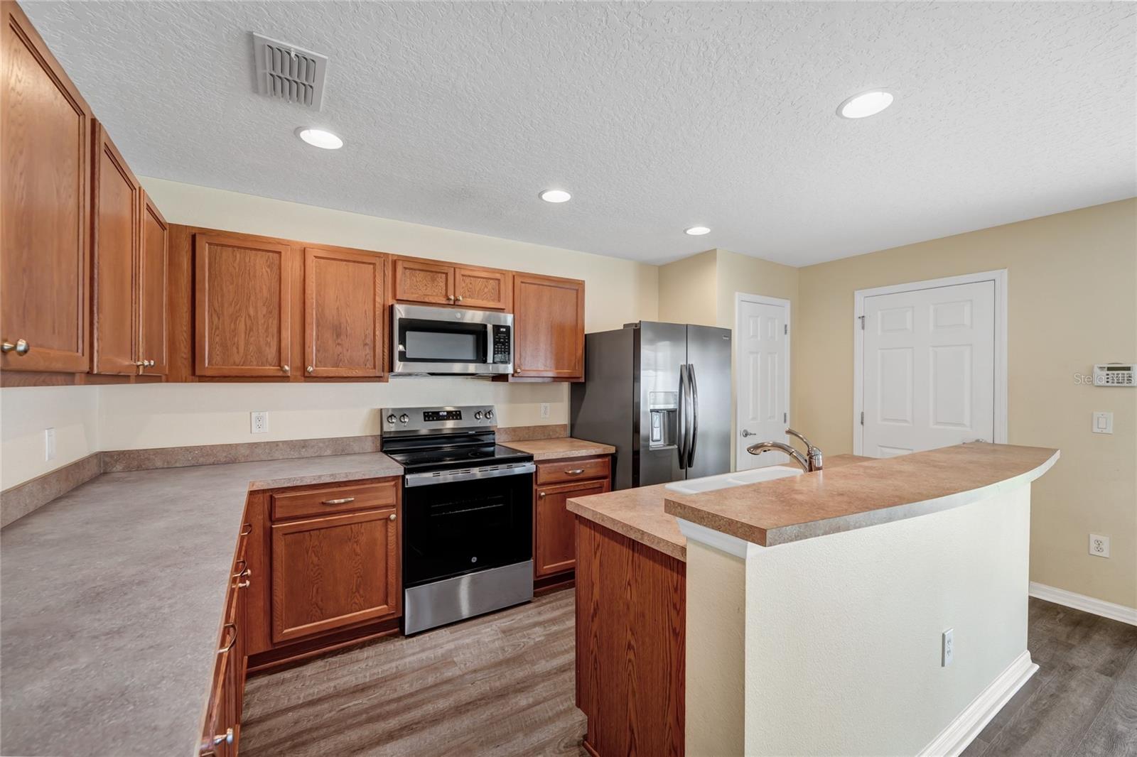13812 Cepheus Dr Property Photo 13