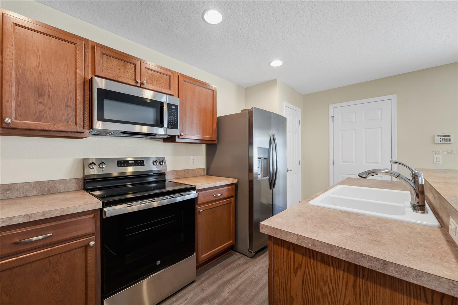 13812 Cepheus Dr Property Photo 14