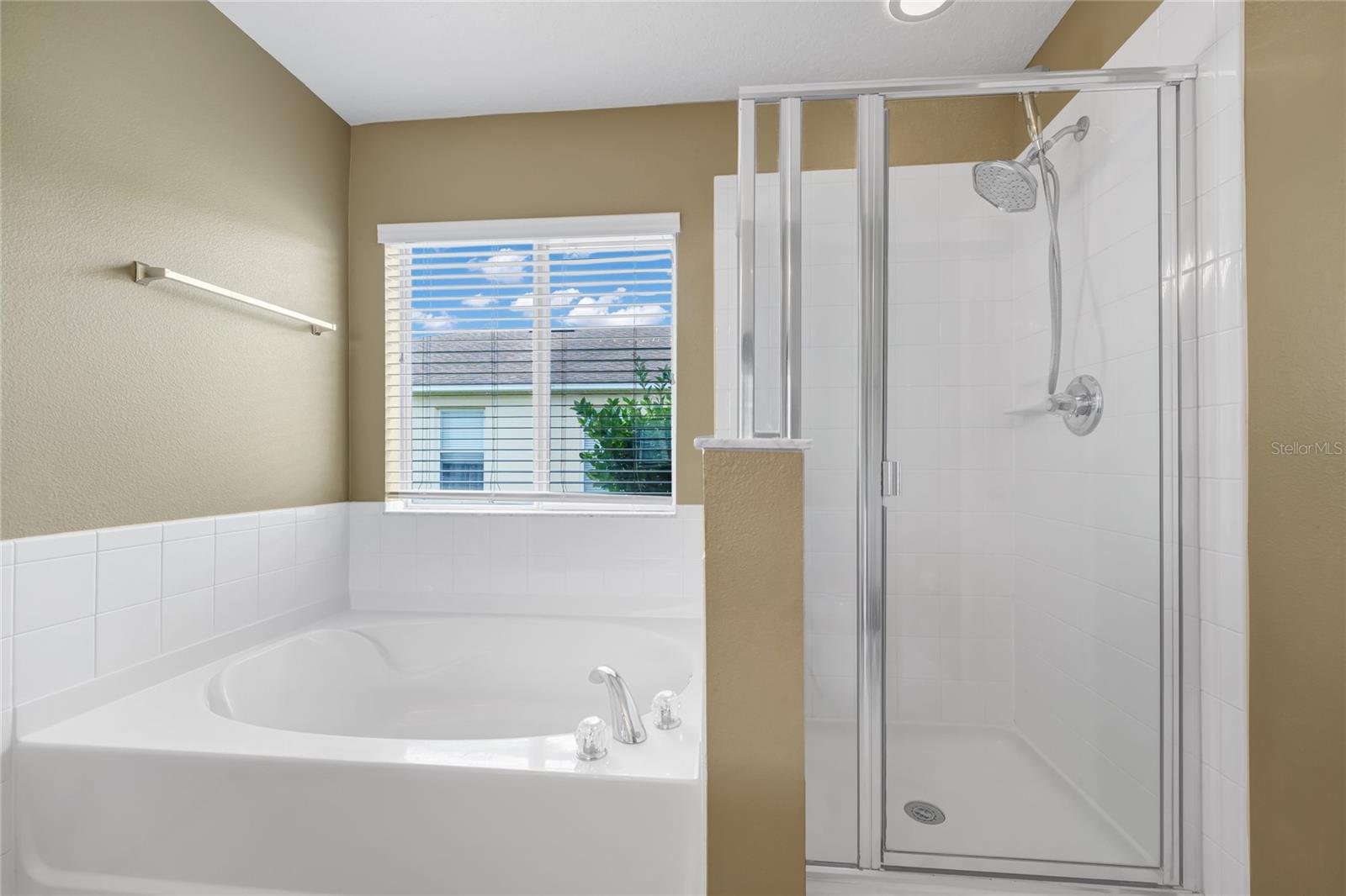 13812 Cepheus Dr Property Photo 22