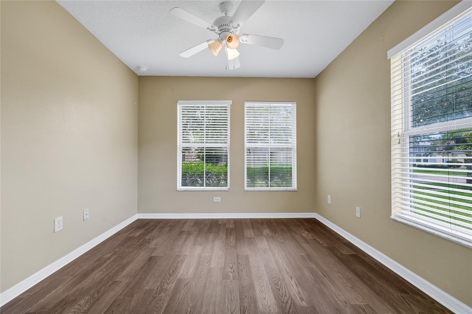 13812 Cepheus Dr Property Photo 27