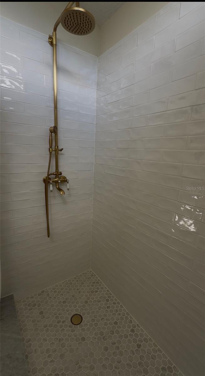 9115 Bay Side Ct Property Photo 22