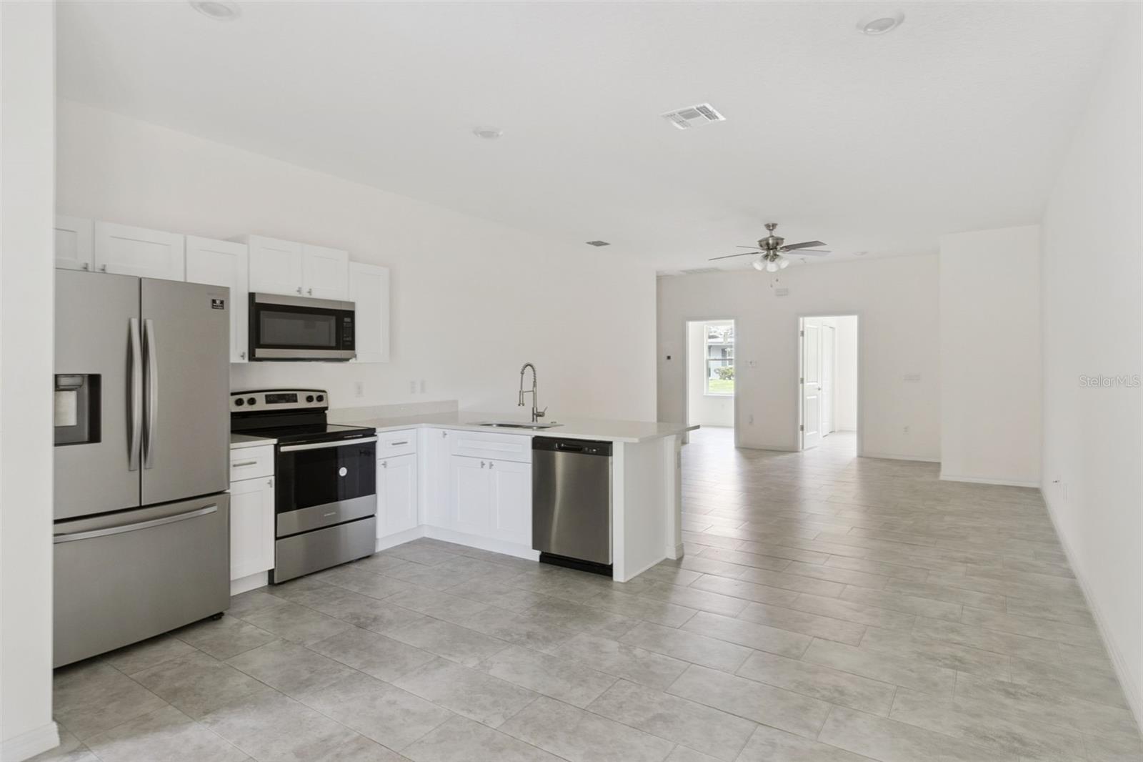 1810 Dunbar St Property Photo 20