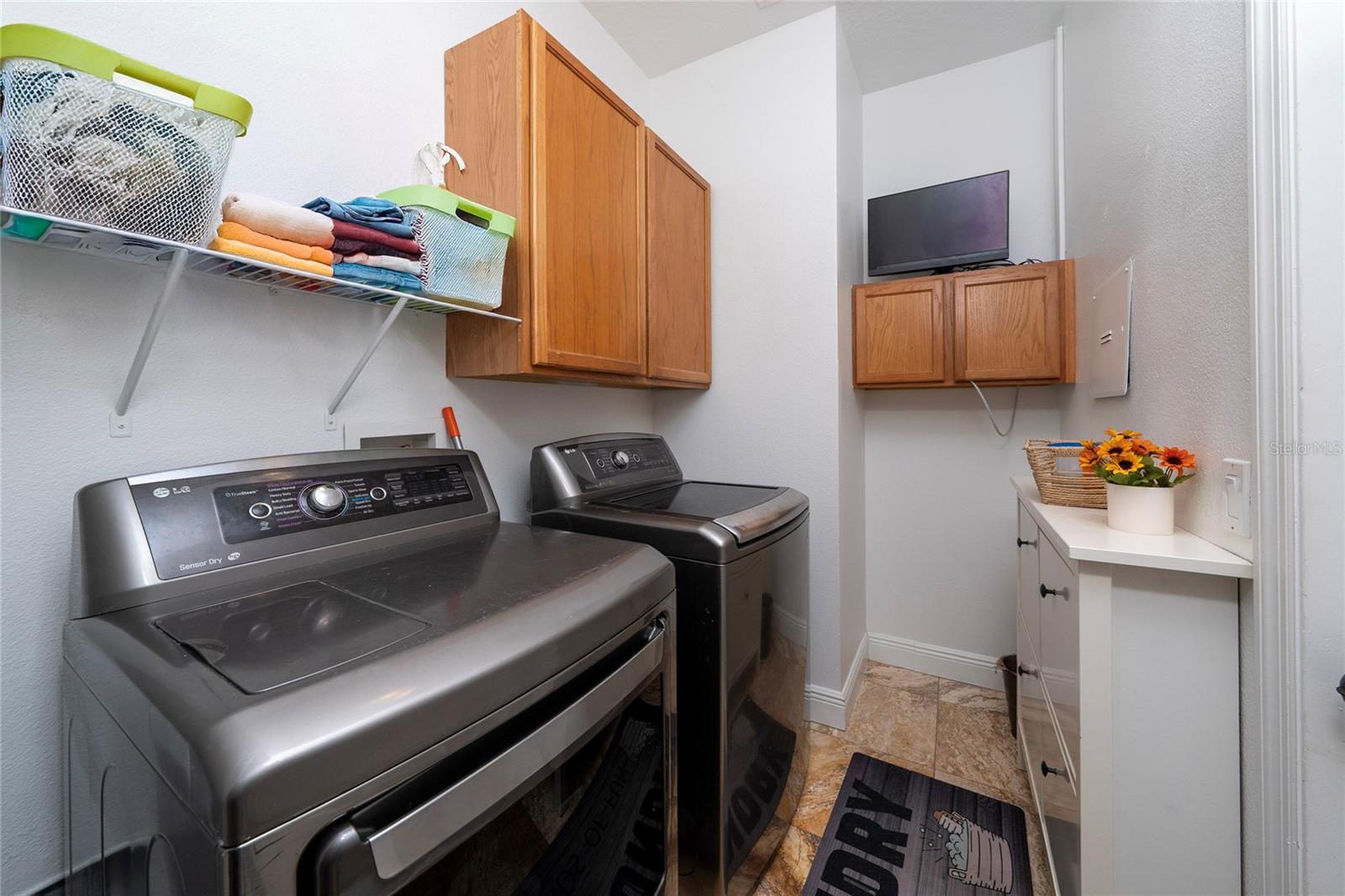 4089 Navigator Way Property Photo 34