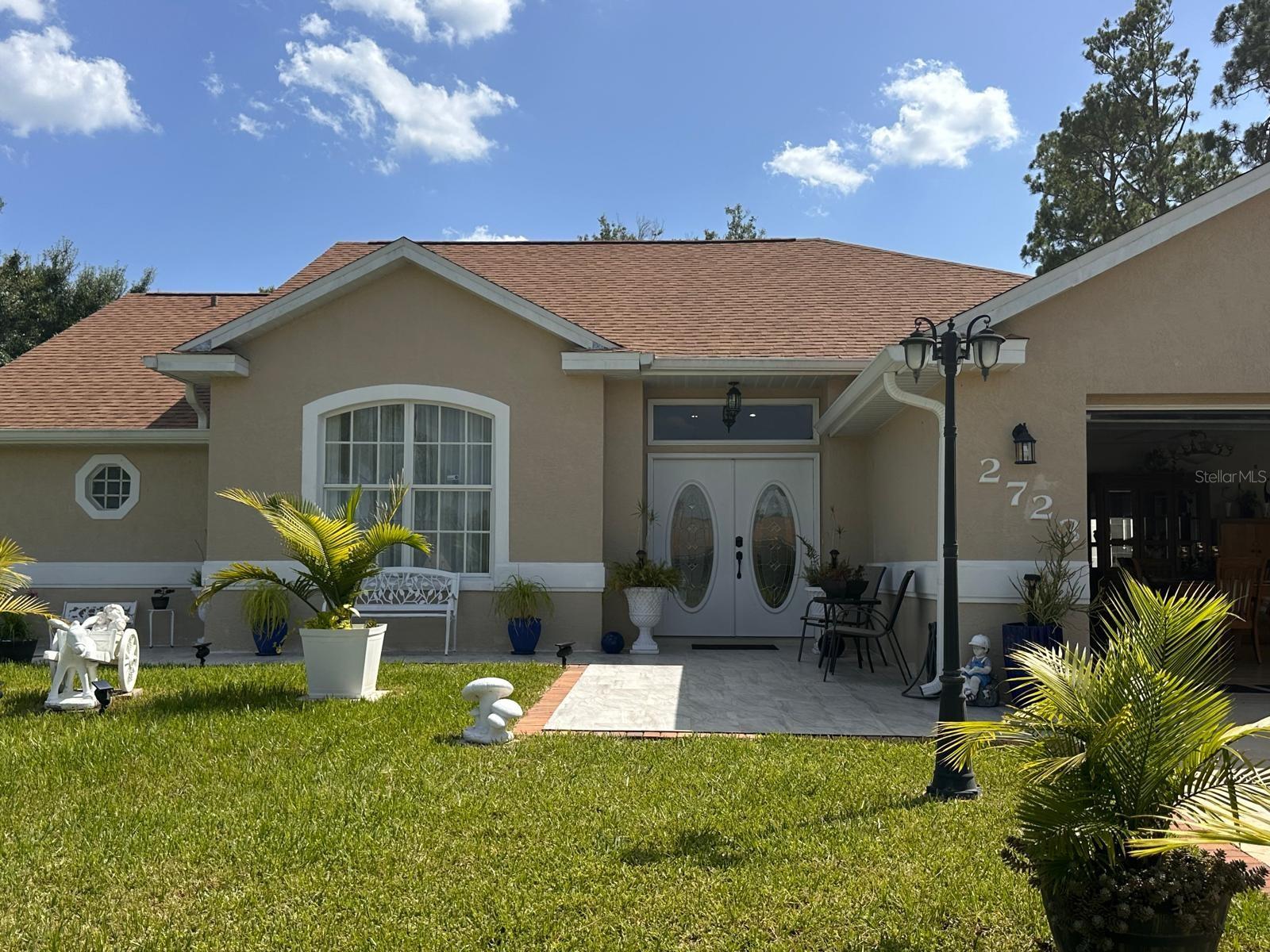 2723 SUNSET DR Property Photo 1