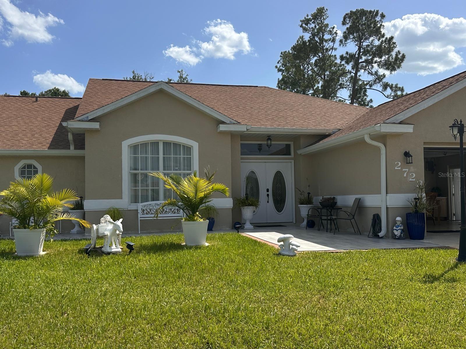 2723 Sunset Dr Property Photo 3