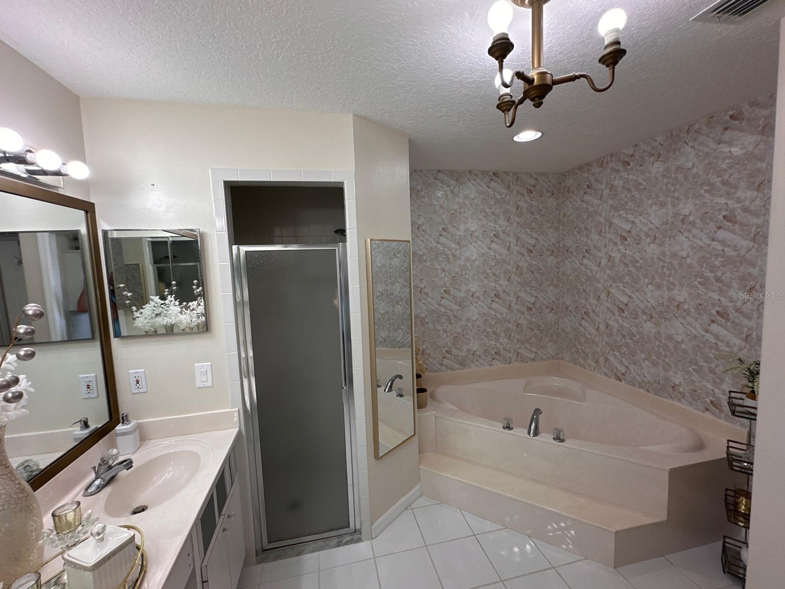 2723 Sunset Dr Property Photo 36