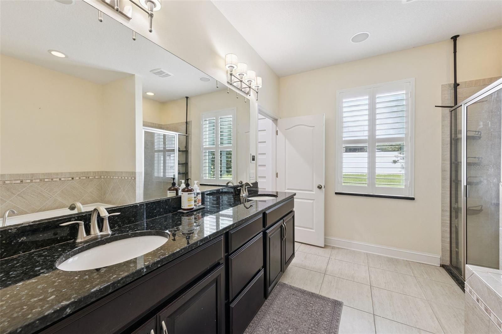 2205 Pickford Cir Property Photo 11