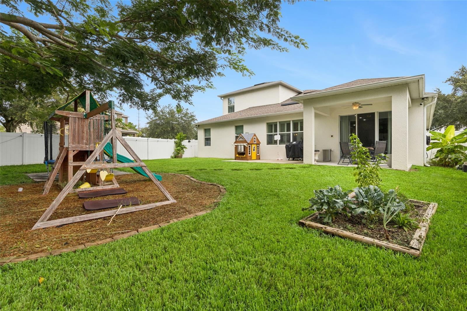 2205 Pickford Cir Property Photo 26