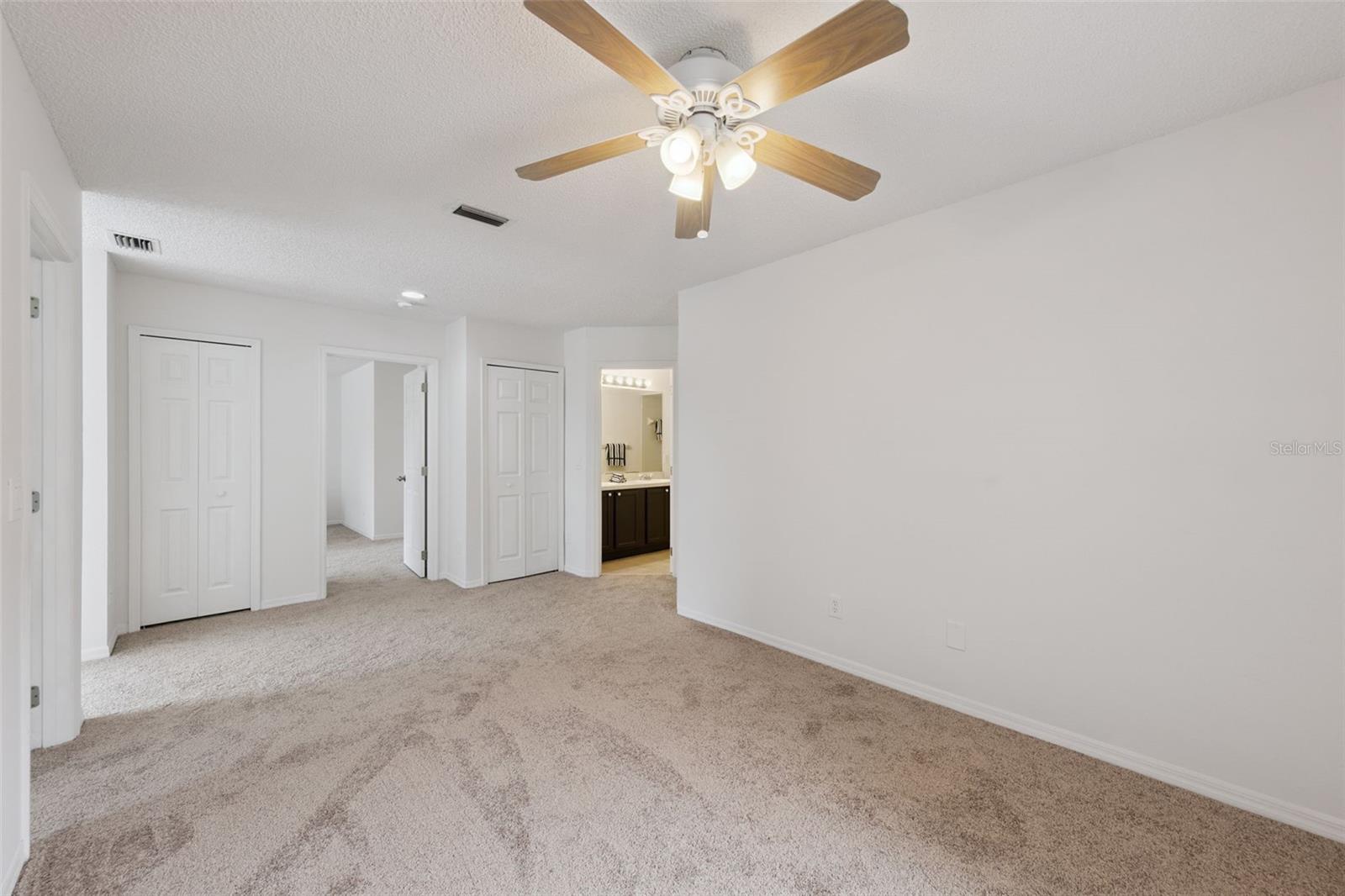 3449 Foxcroft Cir Property Photo 23