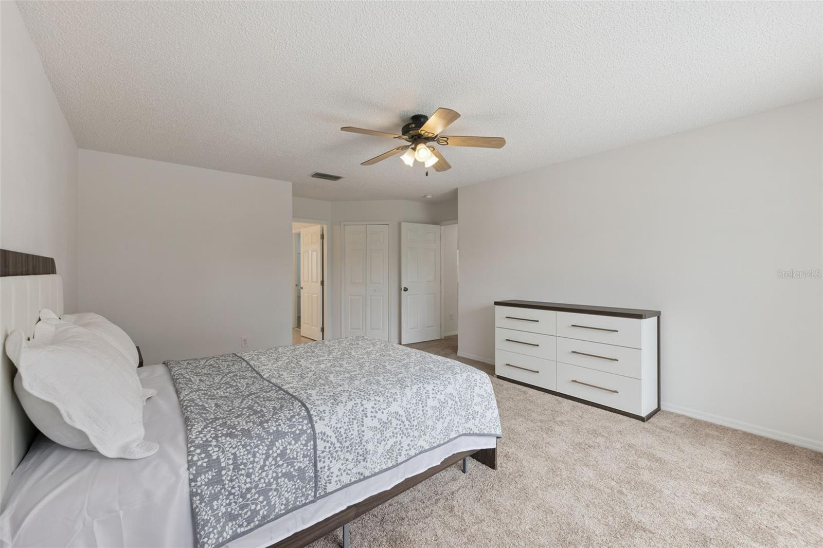 3449 Foxcroft Cir Property Photo 25