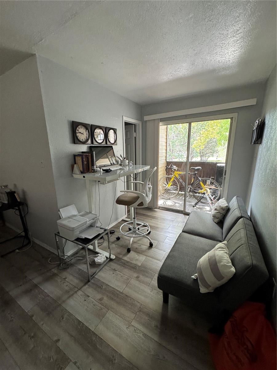 4003 Woodfern Dr #c2 Property Photo 7