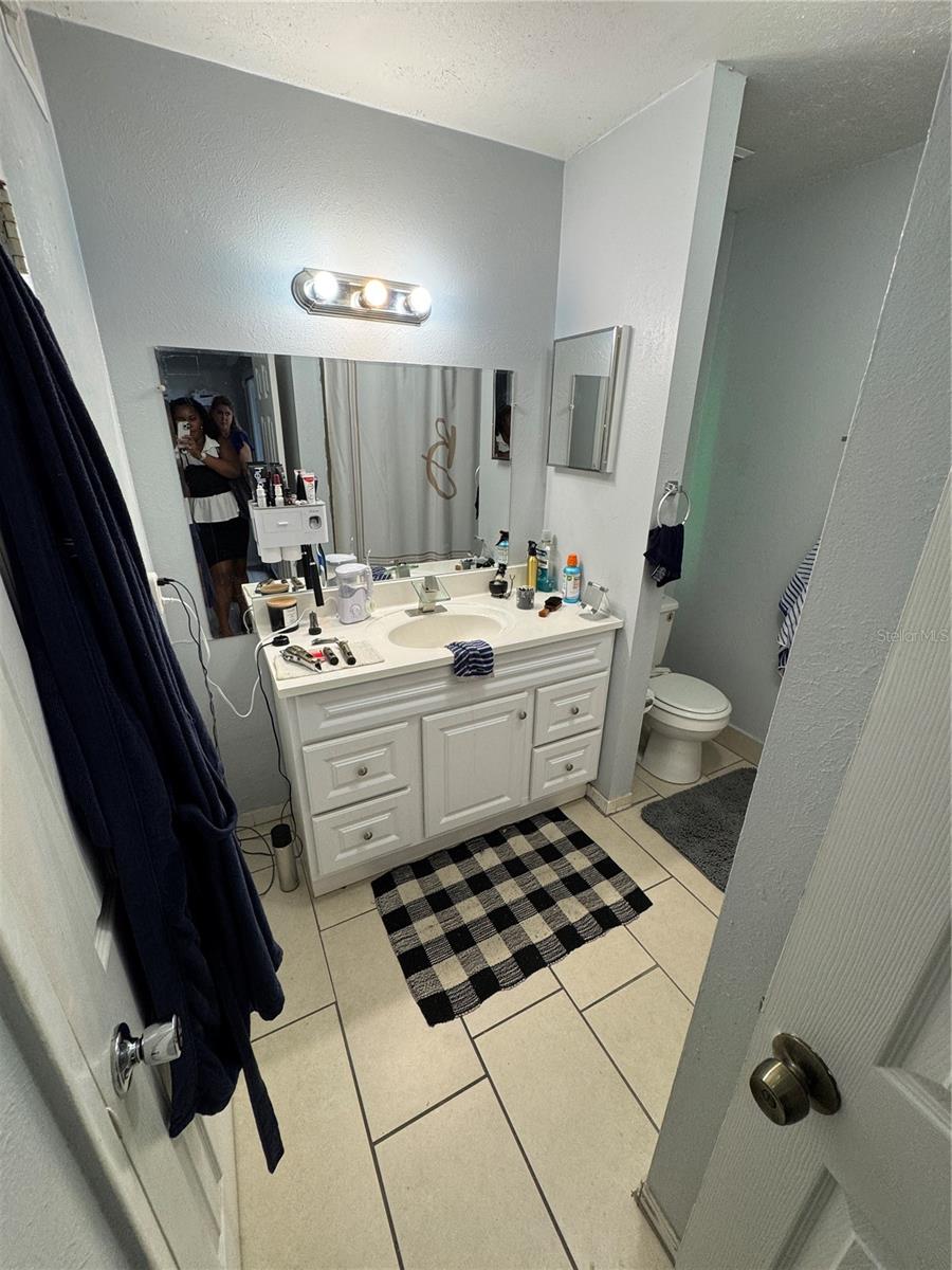 4003 Woodfern Dr #c2 Property Photo 11