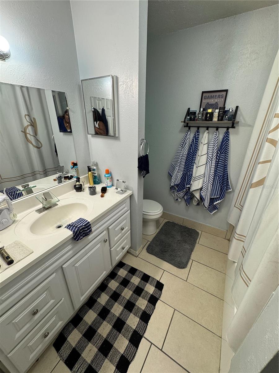 4003 Woodfern Dr #c2 Property Photo 12