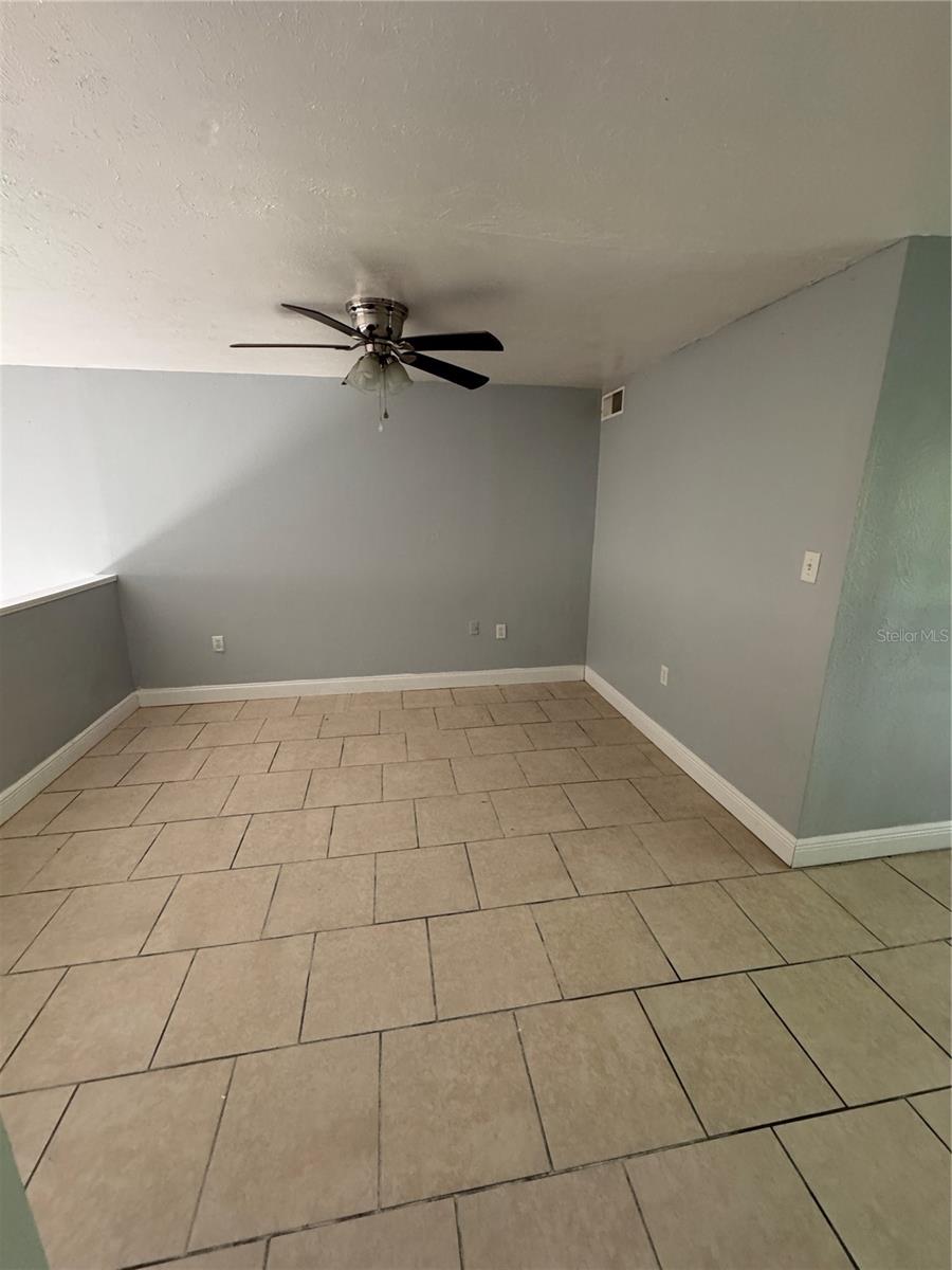 3976 Crayrich Cir #c1 Property Photo 7